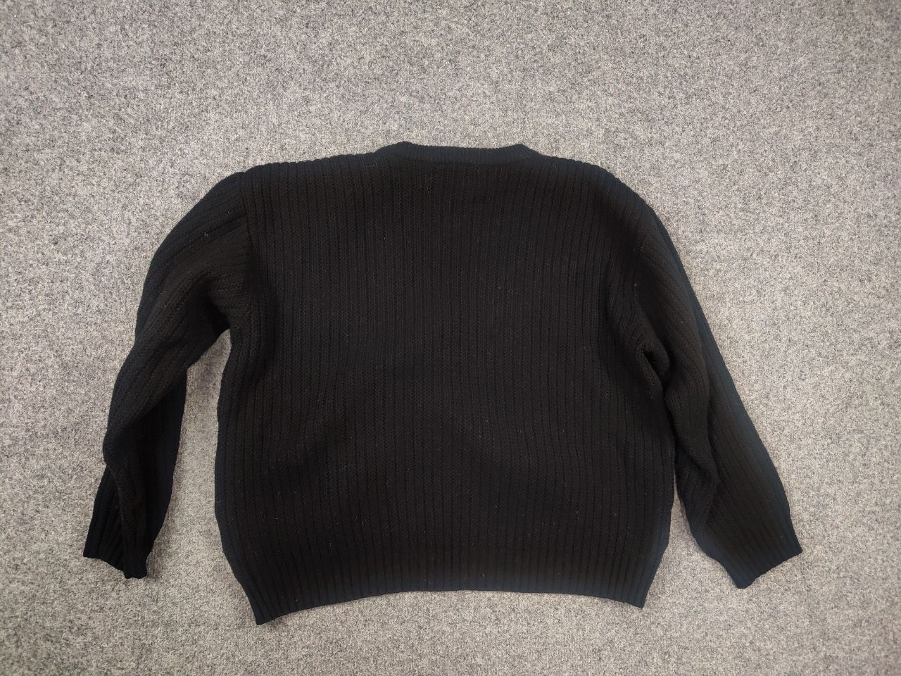 Chevignon Vintage 90's Chevignon Wool Blend Black Knit cropped Sweater Size US L / EU 52-54 / 3 - 8 Thumbnail