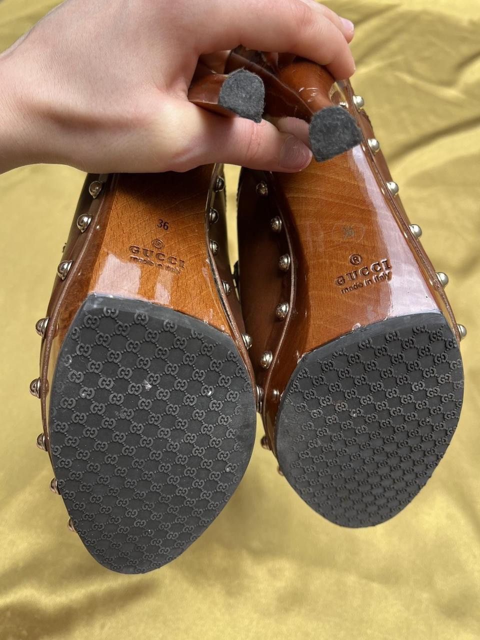 Gucci Vintage Gucci bamboo tassel mules Size US 5 / IT 35 - 7 Thumbnail