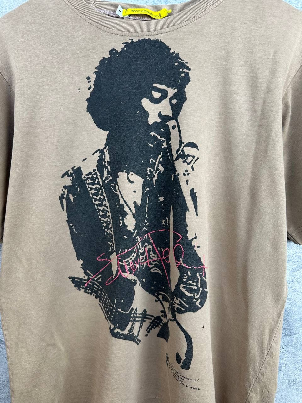 Jimi Hendrix VTG Jimi Hendrix Graphic T-Shirt Single Stitch Distressed Size US L / EU 52-54 / 3 - 10 Thumbnail