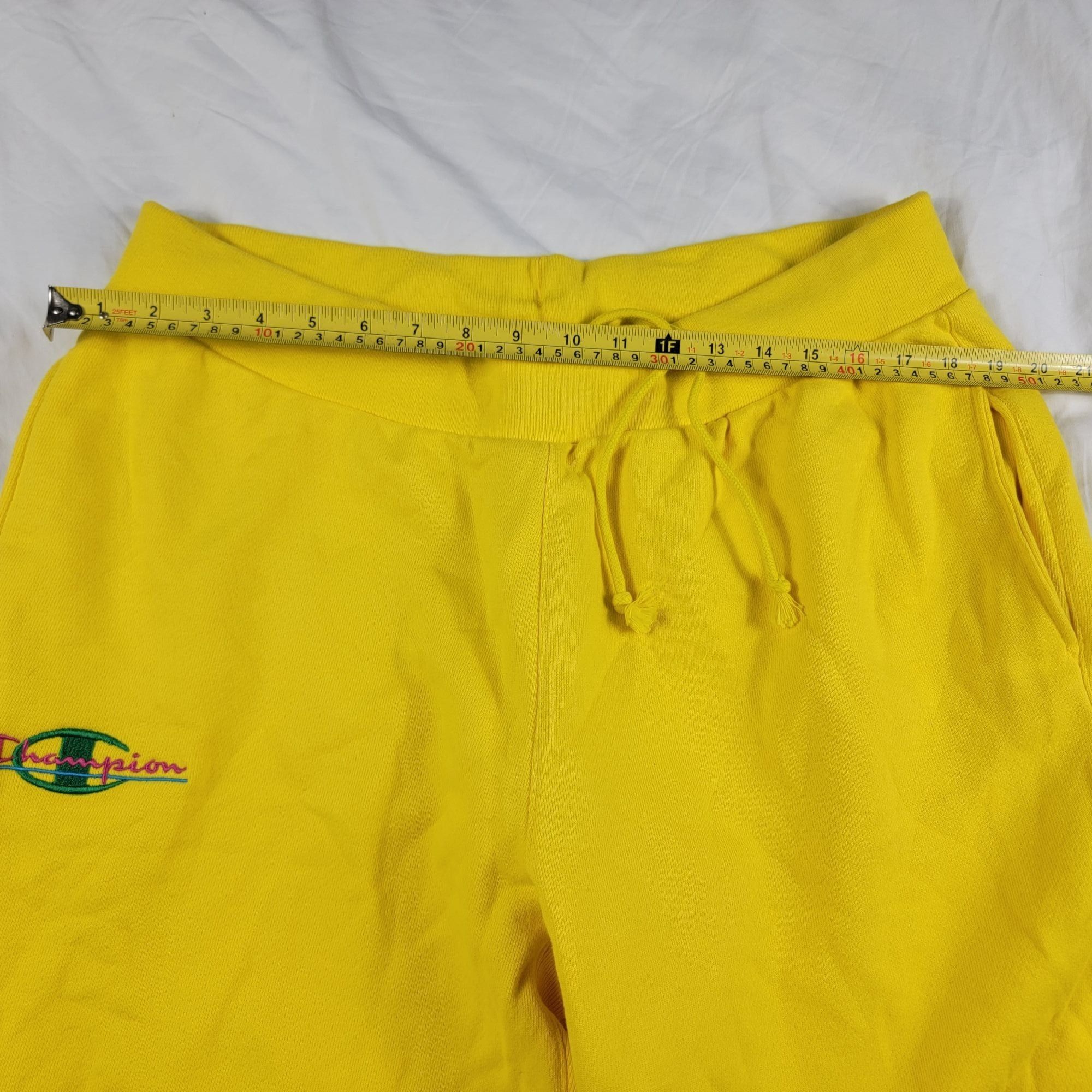 Champion Champion Reverse Weave Mens XL Yellow Shorts Athletic Outdoo Size US 44 / EU 60 - 7 Thumbnail