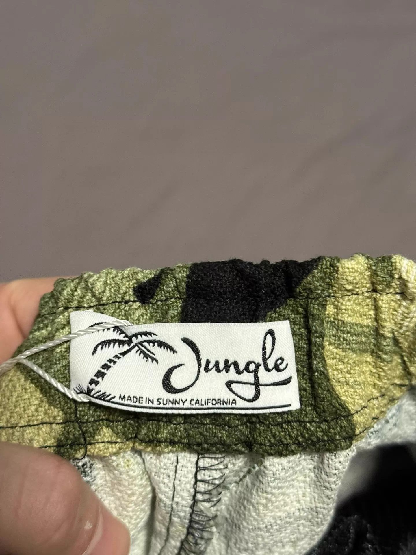 Jungle Gurl jungle gurl banana leaf board shorts black M Fog Jerry Size US 28 / EU 44 - 3 Thumbnail