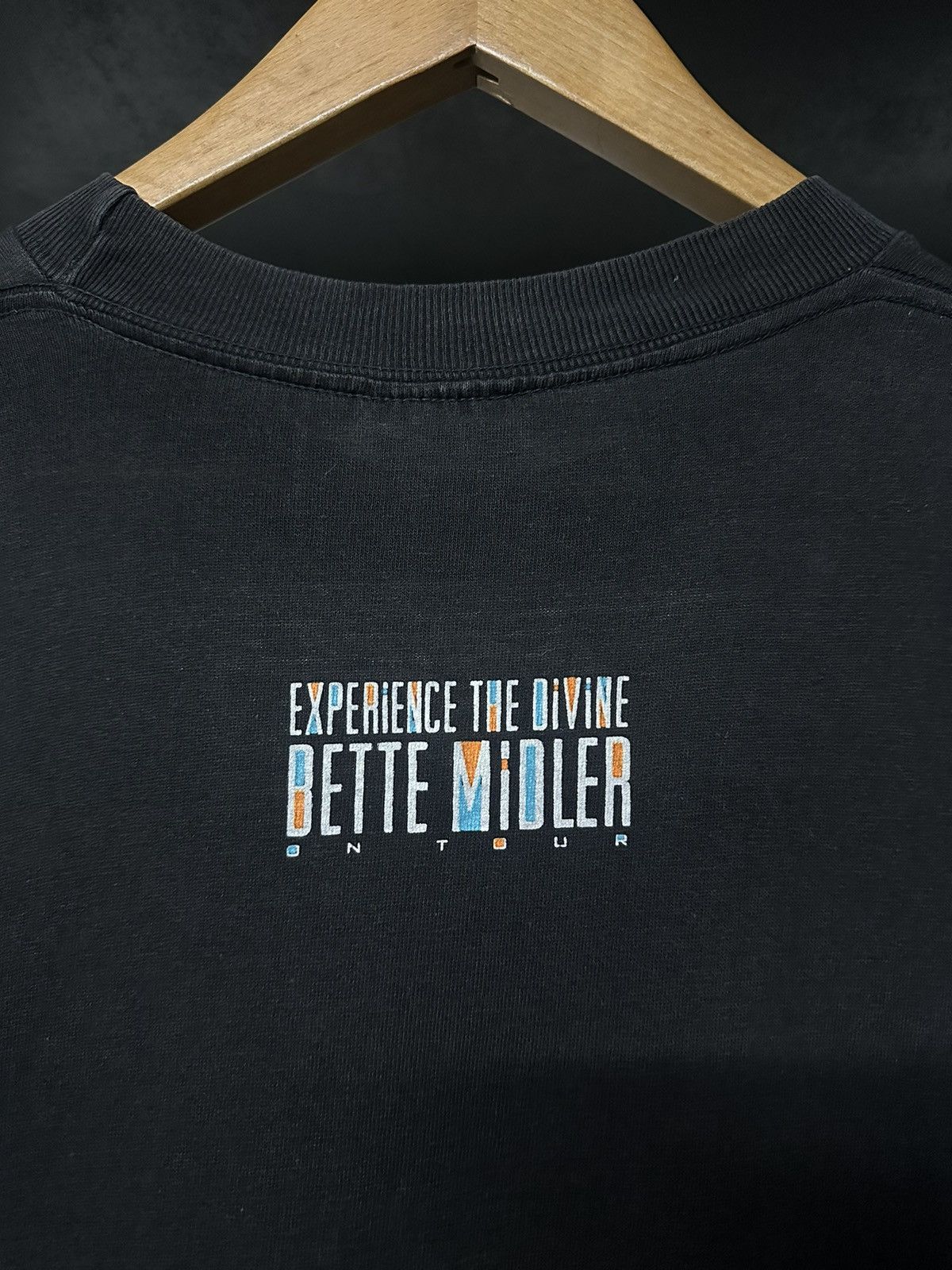 Band Tees Vintage 90s Bette Midler On Tour Faded Tee Size US XL / EU 56 / 4 - 8 Thumbnail