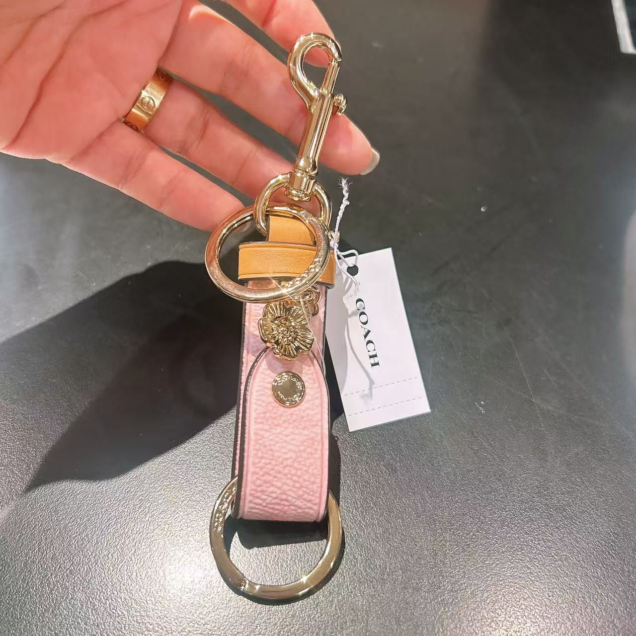 Coach Trigger Snap Bag Charm In Signature Canvas Heart Charm CEA24 Size ONE SIZE - 4 Thumbnail