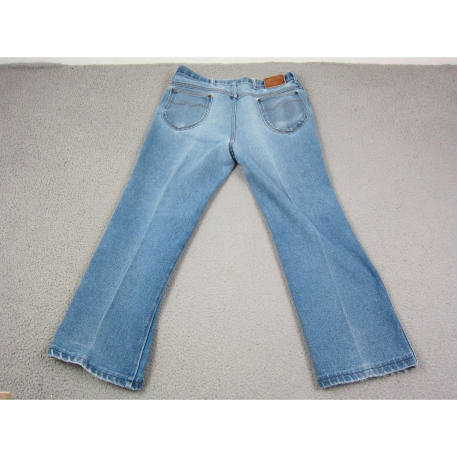 Levi's VINTAGE Levi's Jeans Adult 36x26 Blue Straight Regular Fit 5-Pocket Denim Western 80s 90s Mens Size US 36 / EU 52 - 2 Thumbnail