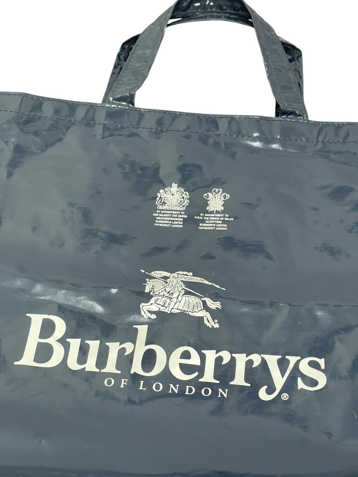 Burberry Limited Weatherproof Burberry’s Vintage Tote Bag 1🟩2 Size ONE SIZE - 11 Thumbnail