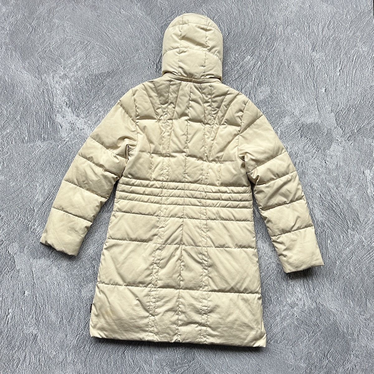 Moncler Women’s Moncler Long Down Quilted Coat with Detachable Hood Size M / US 6-8 / IT 42-44 - 5 Thumbnail
