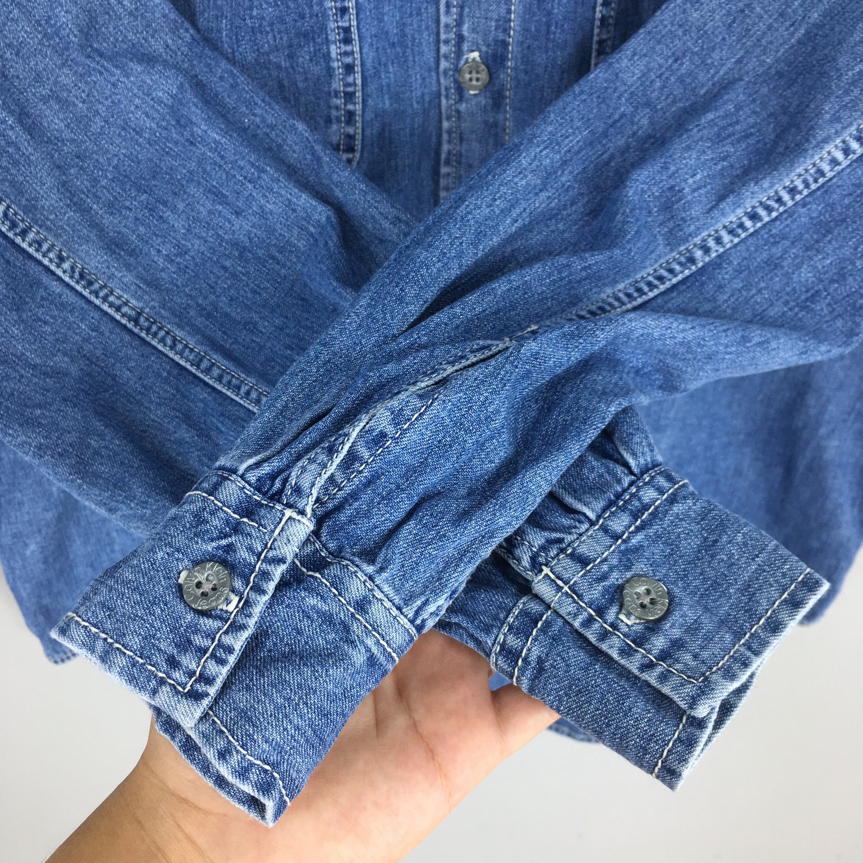 Calvin Klein × Vintage Vintage Calvin Klein Jeans Blue Denim Shirt Small Size US S / EU 44-46 / 1 - 4 Thumbnail