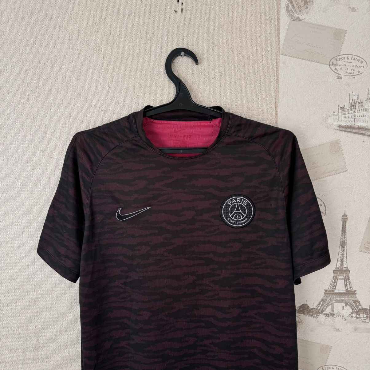 Nike Nike PSG Jersey Training 2015 XL Camo Dessert Pink Soccer Size US XL / EU 56 / 4 - 7 Thumbnail