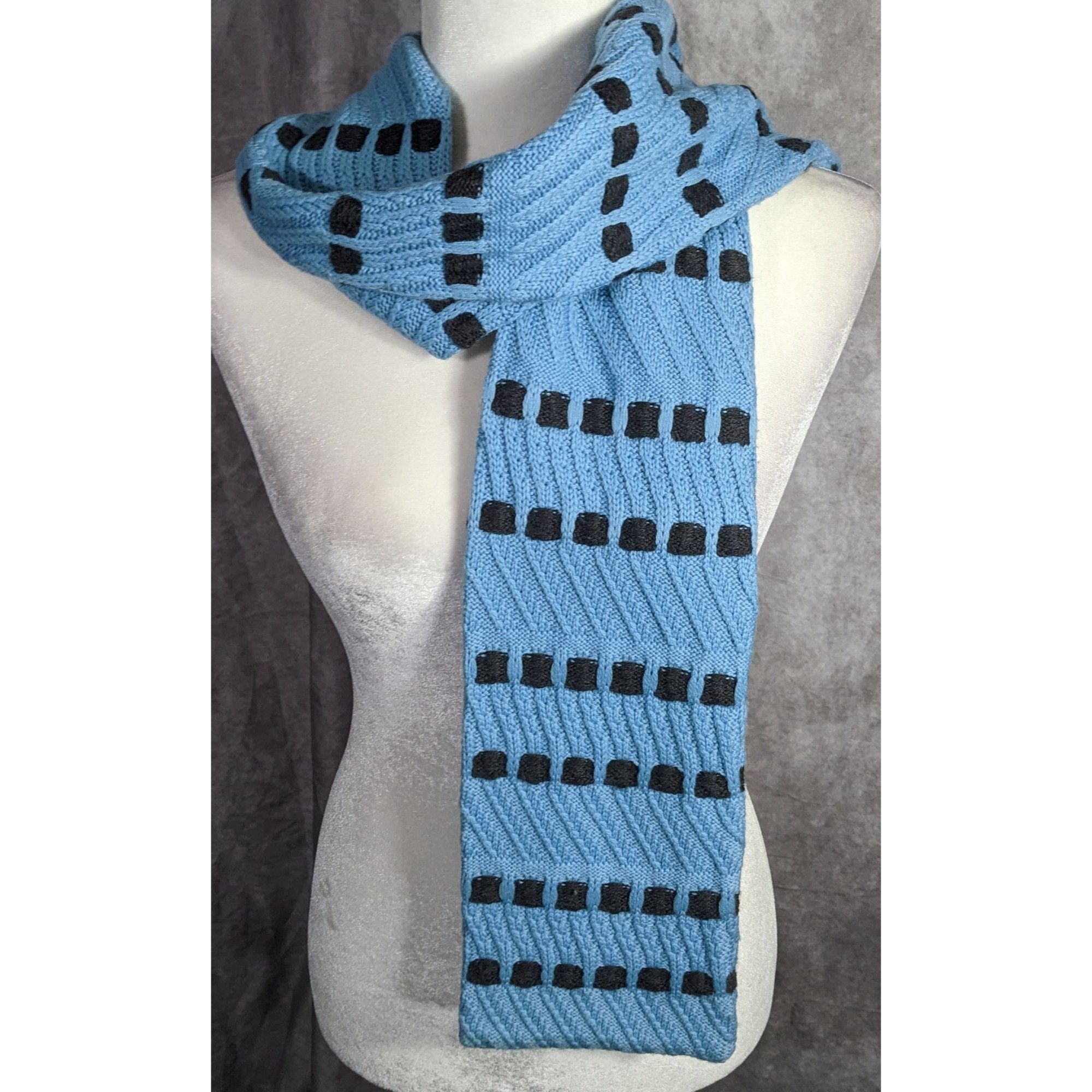St. John St. John Sport By Marie Gray Blue Knit Scarf With Black Squa Size ONE SIZE - 6 Thumbnail