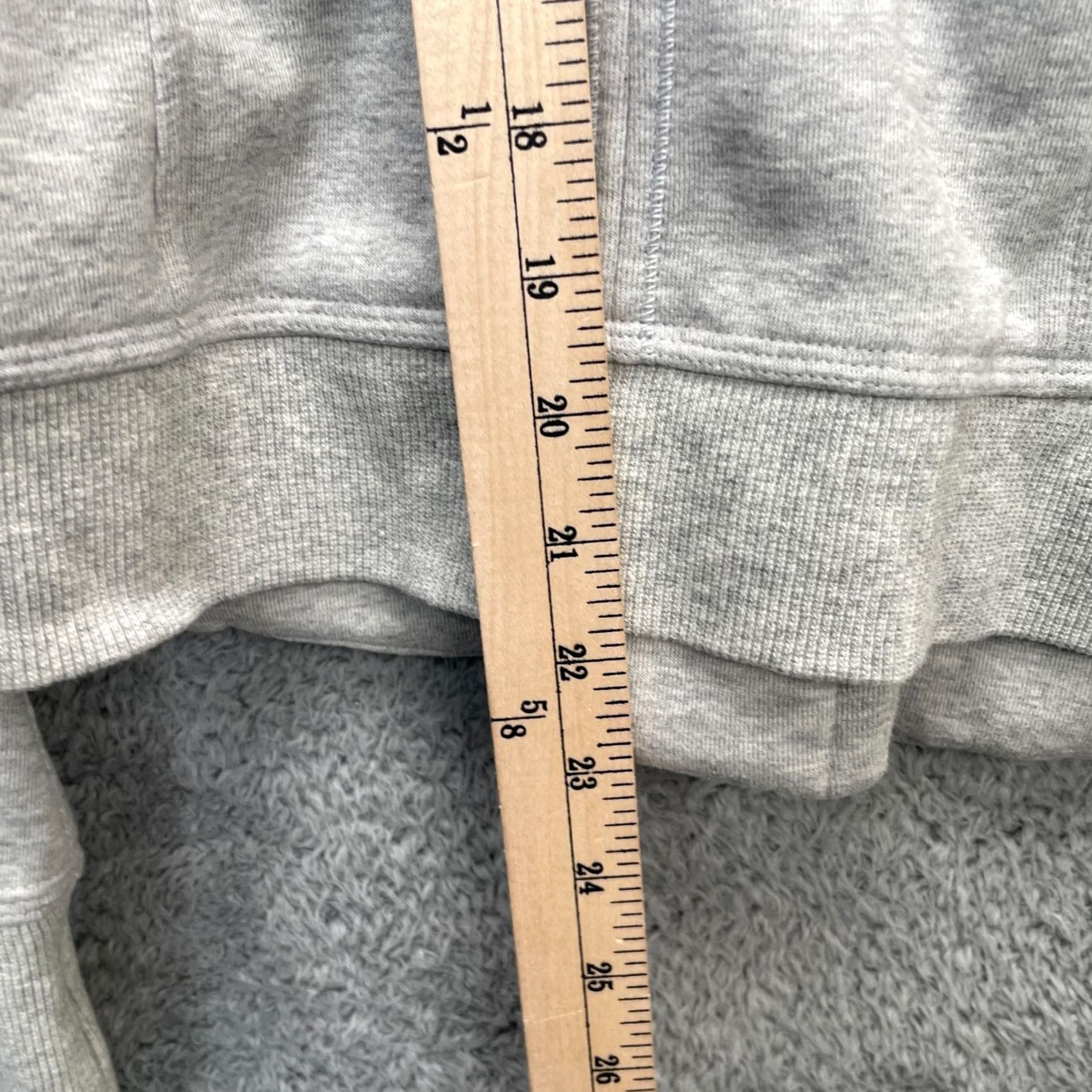 Lululemon Lululemon Jacket Womens 10 Gray Cotton Fleece Zip Short Sleeve Pocket Lined Slim Regular Coat Outdoor Preppy Size L / US 10 / IT 46 - 7 Thumbnail