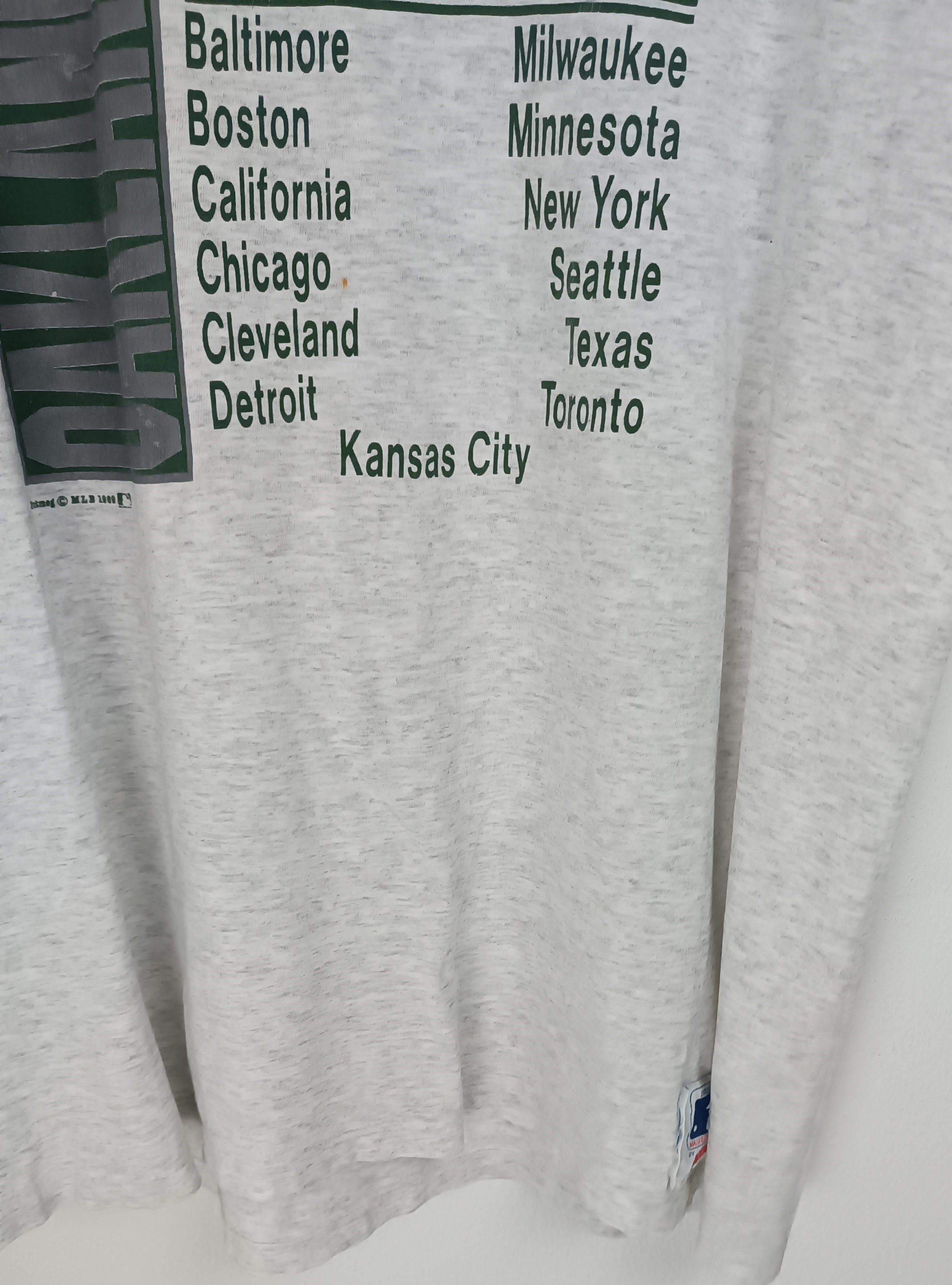 MLB VINTAGE '89 OAKLAND ATHLETICS MLB VICTORY TOUR VERY RARE Size US XL / EU 56 / 4 - 8 Thumbnail