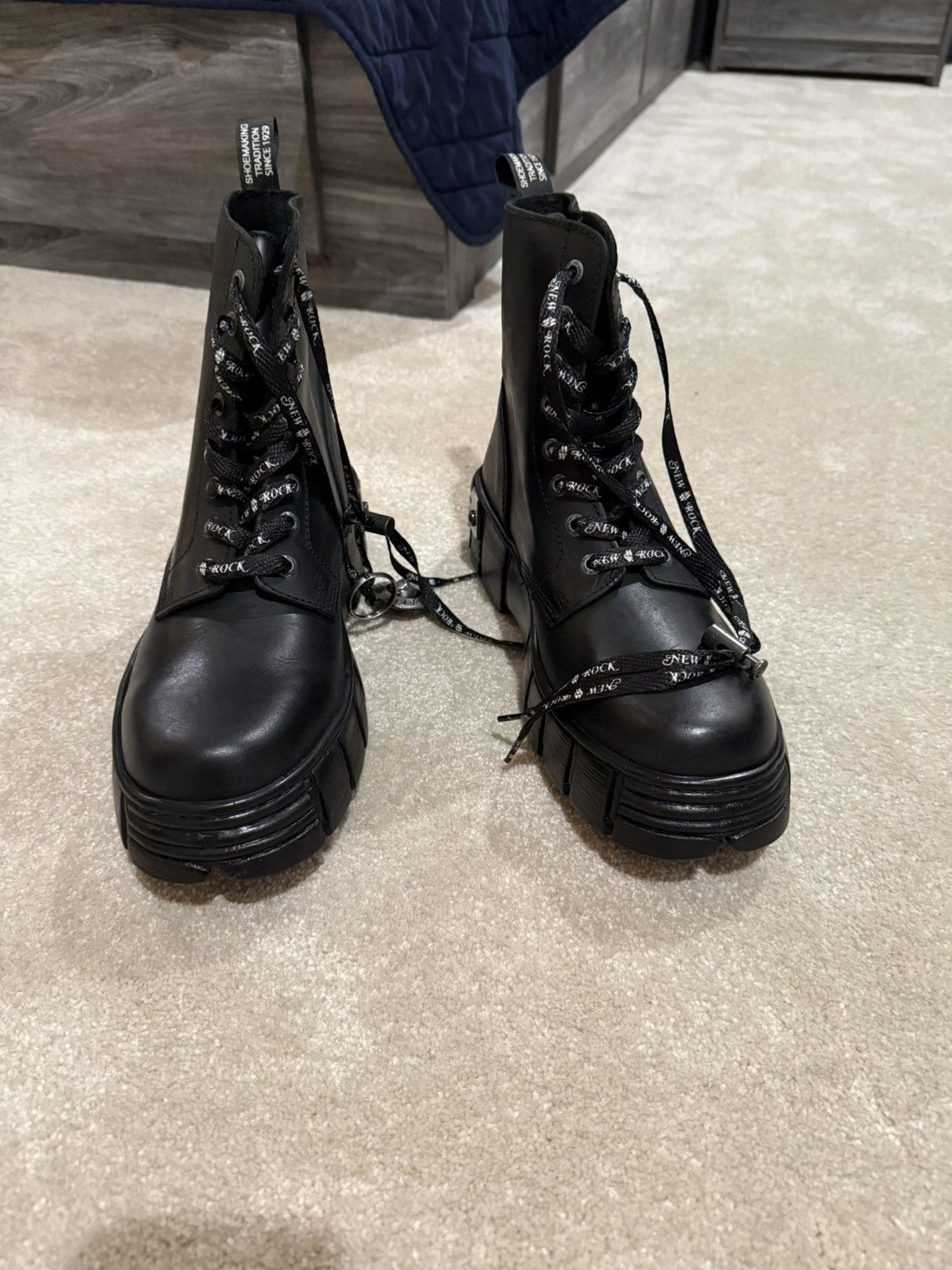 New Rock New Rock Black Boots Size US 9 / EU 42 - 2 Thumbnail