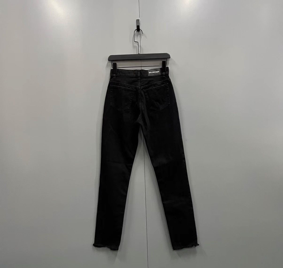 Balenciaga Balenciaga Black Washed Denim Jeans J41 Size 24" / US 00 / IT 34 - 2 Thumbnail
