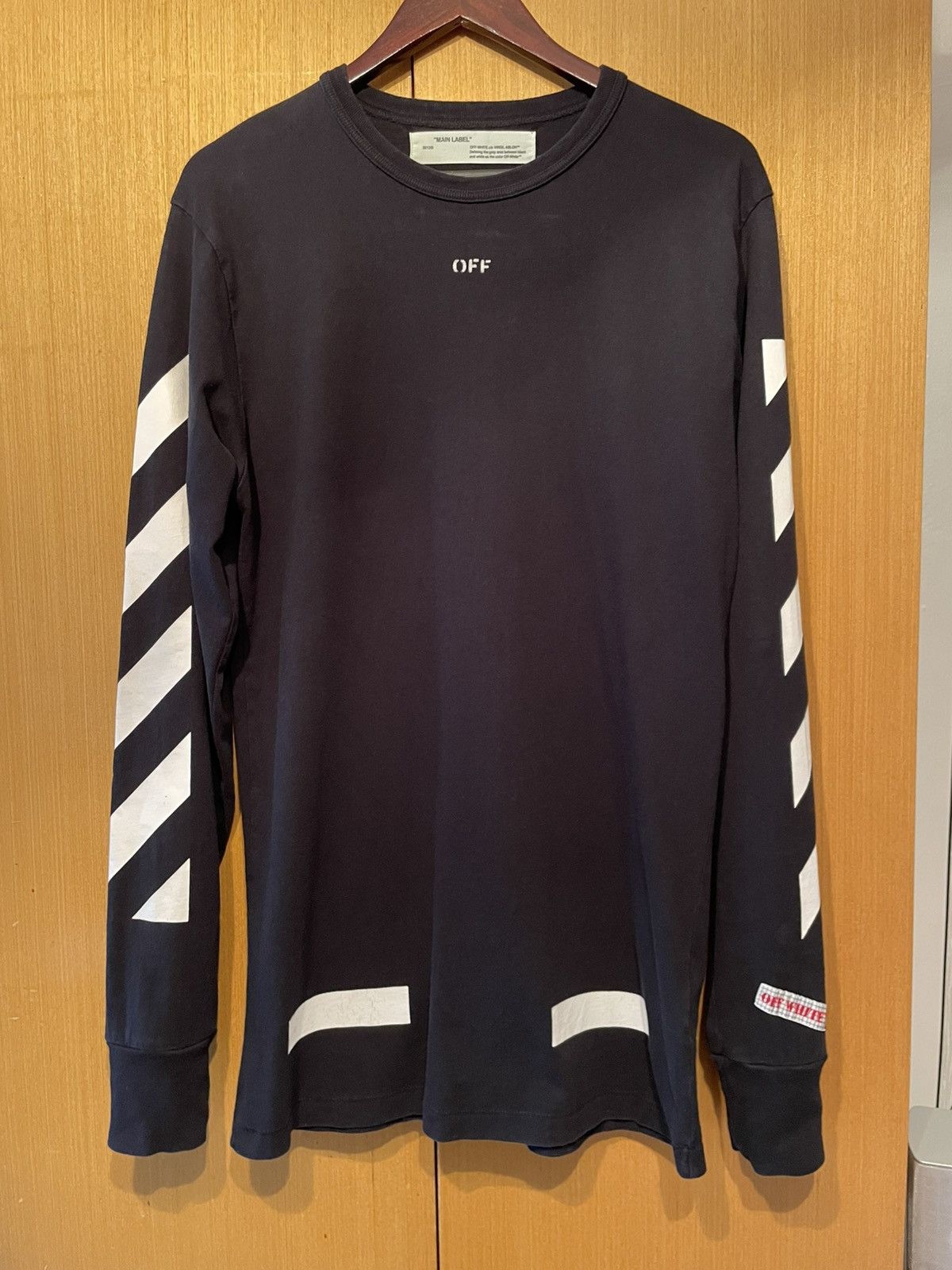 Off-White Off-White Black L/S Arrow Logo Print T-shirt Diagonals Tee Size US S / EU 44-46 / 1 - 1 Thumbnail