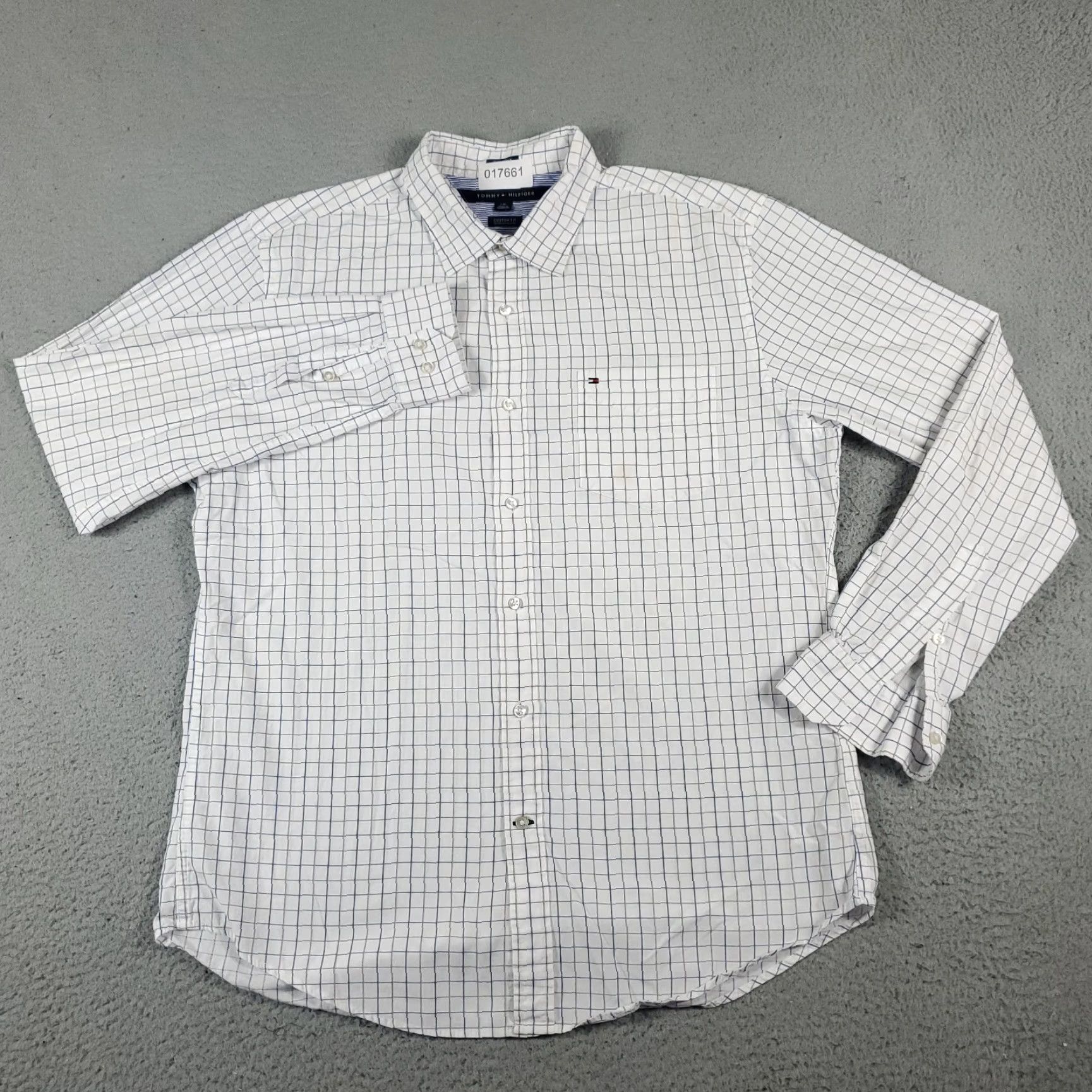 Tommy Hilfiger Tommy Hilfiger Check Button-Up Shirt Men's Large White Custom Fit Regular Sleeve Size US L / EU 52-54 / 3 - 3 Thumbnail