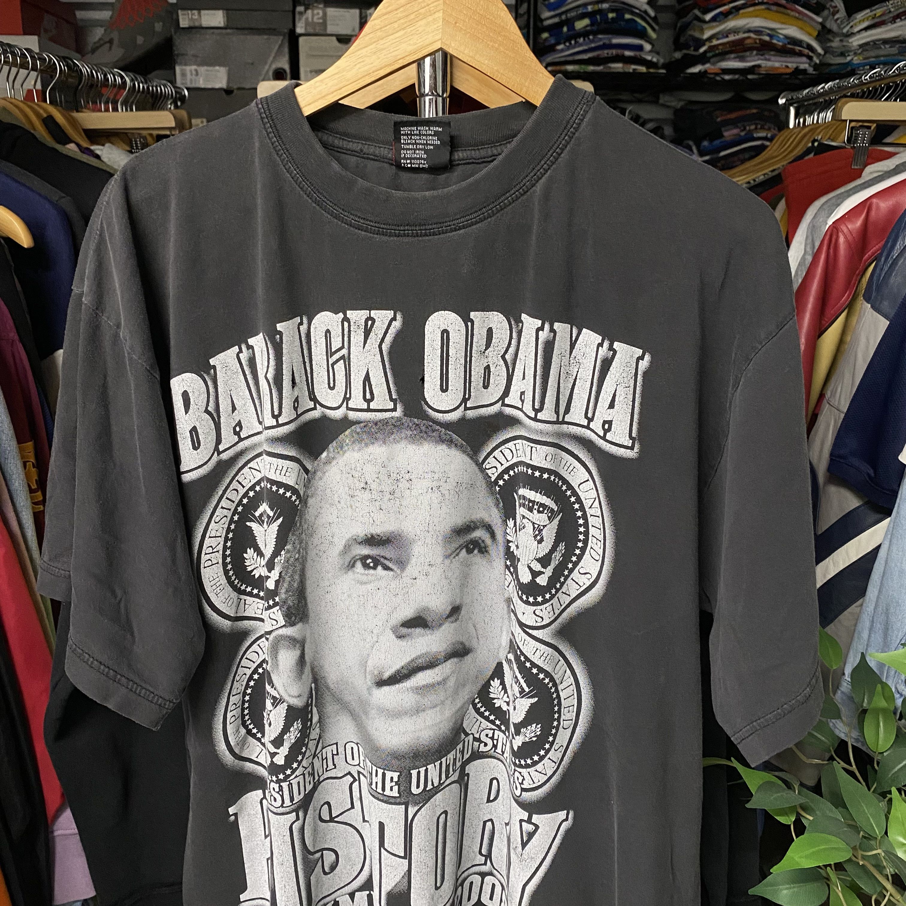 Vintage 2008 PRESIDENT BARACK OBAMA HISTORY TEE Size US XXL / EU 58 / 5 - 2 Thumbnail