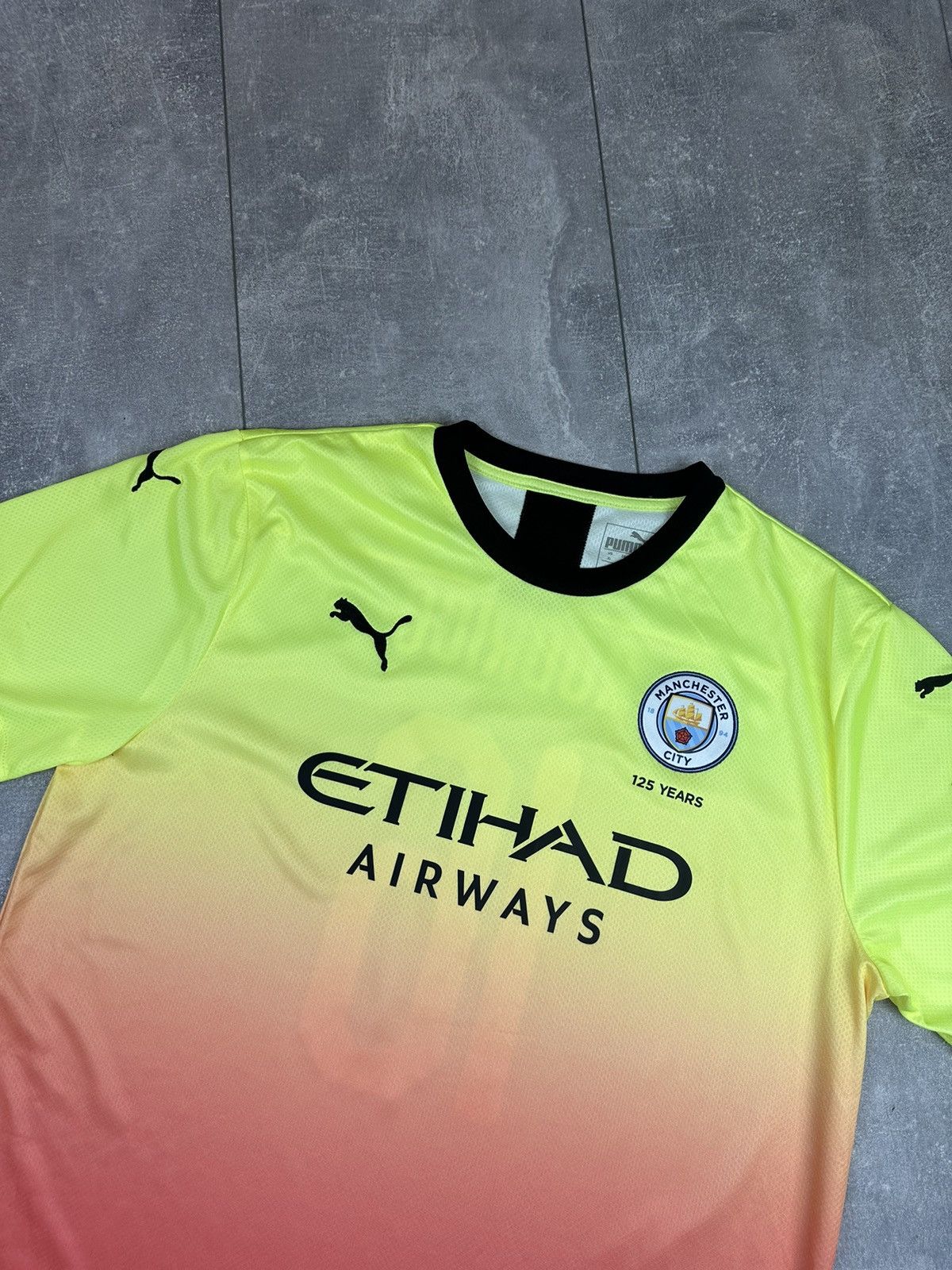 Puma Puma Manchester City Away Rodrigo 16 Soccer Jersey Size US XL / EU 56 / 4 - 7 Thumbnail