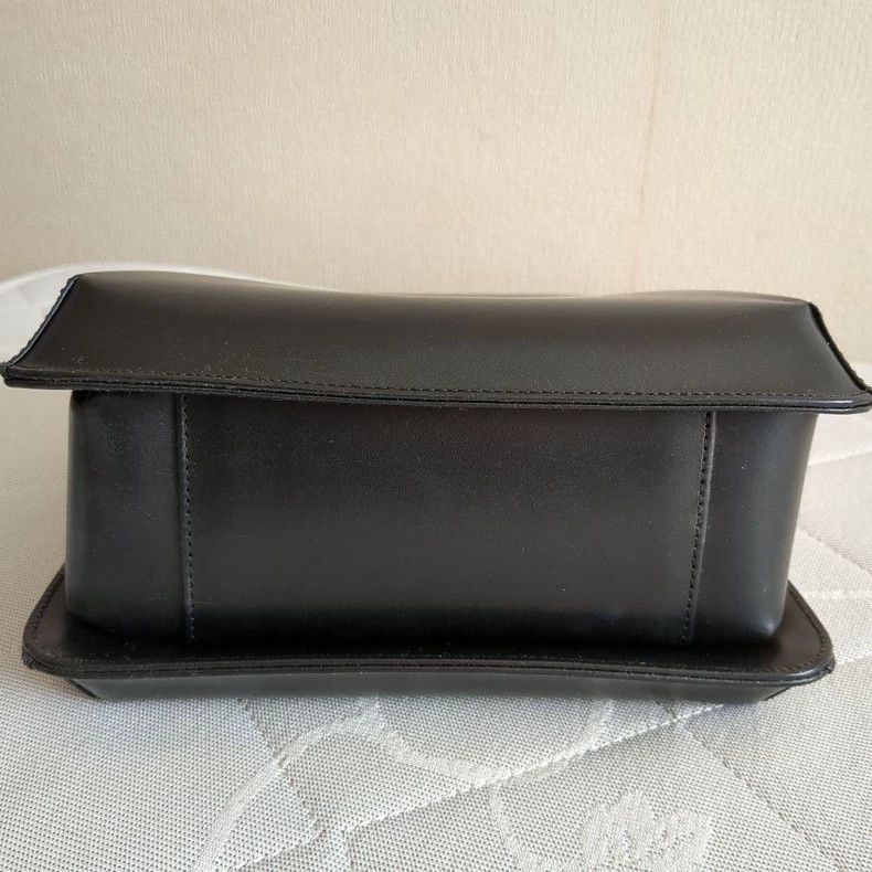 Givenchy Givenchy Small square bag, handbag, shoulder, vintage Size ONE SIZE - 5 Thumbnail