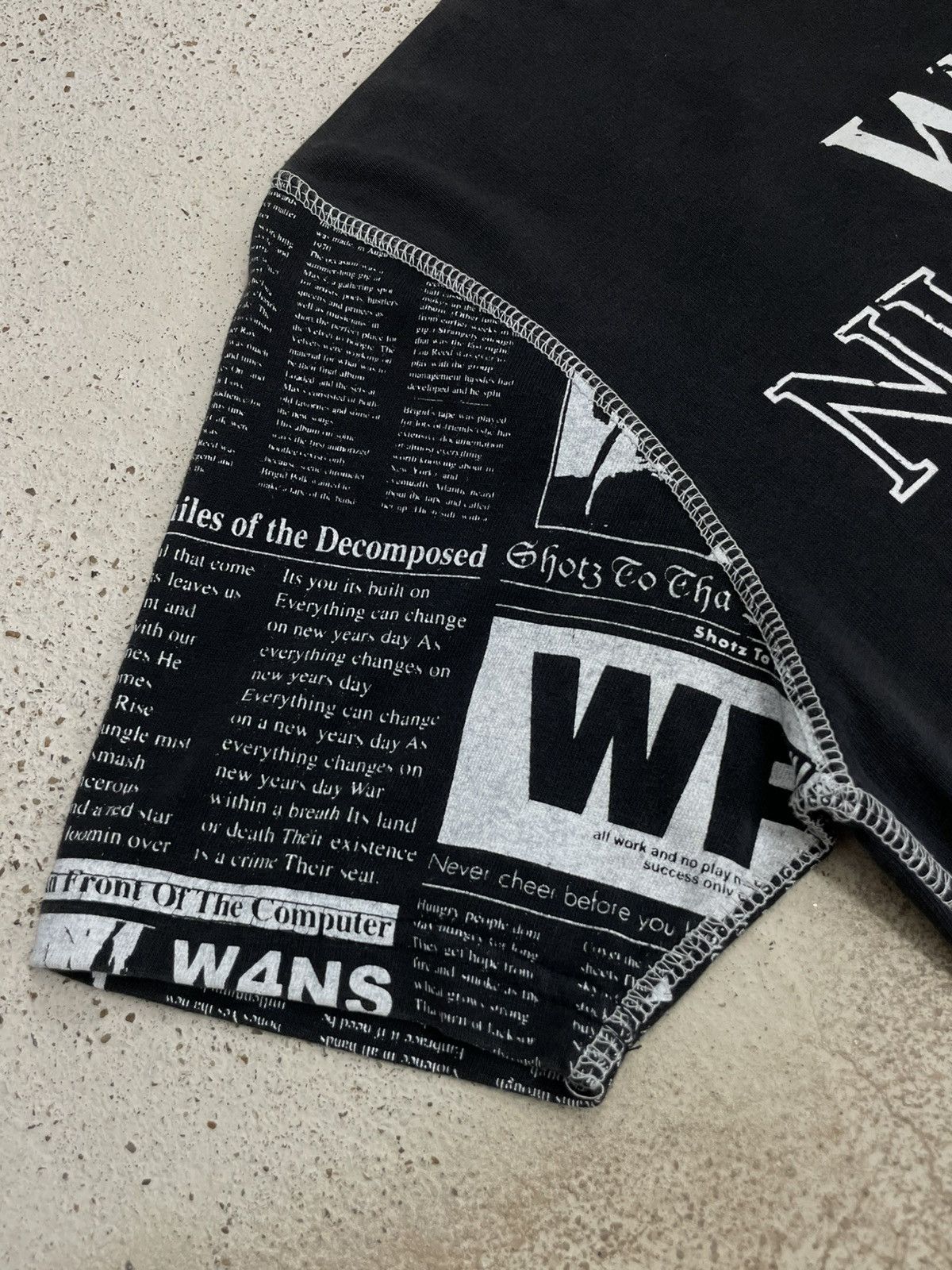 Hysteric Glamour WFour Night Surf Hysteric Hybrid Sleeve Newspaper Style Size US S / EU 44-46 / 1 - 5 Thumbnail