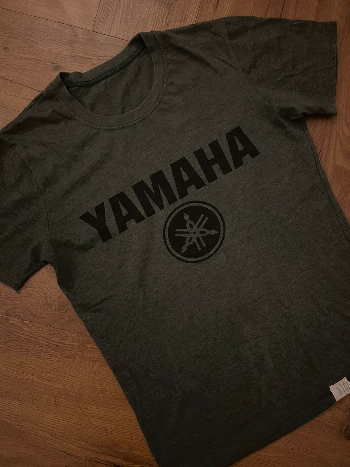 If Six Was Nine × Le Grande Bleu (L.G.B.) × Yamaha 2000s Yamaha - Tee mechanic richfield, wisc. Size US M / EU 48-50 / 2 - 4 Thumbnail