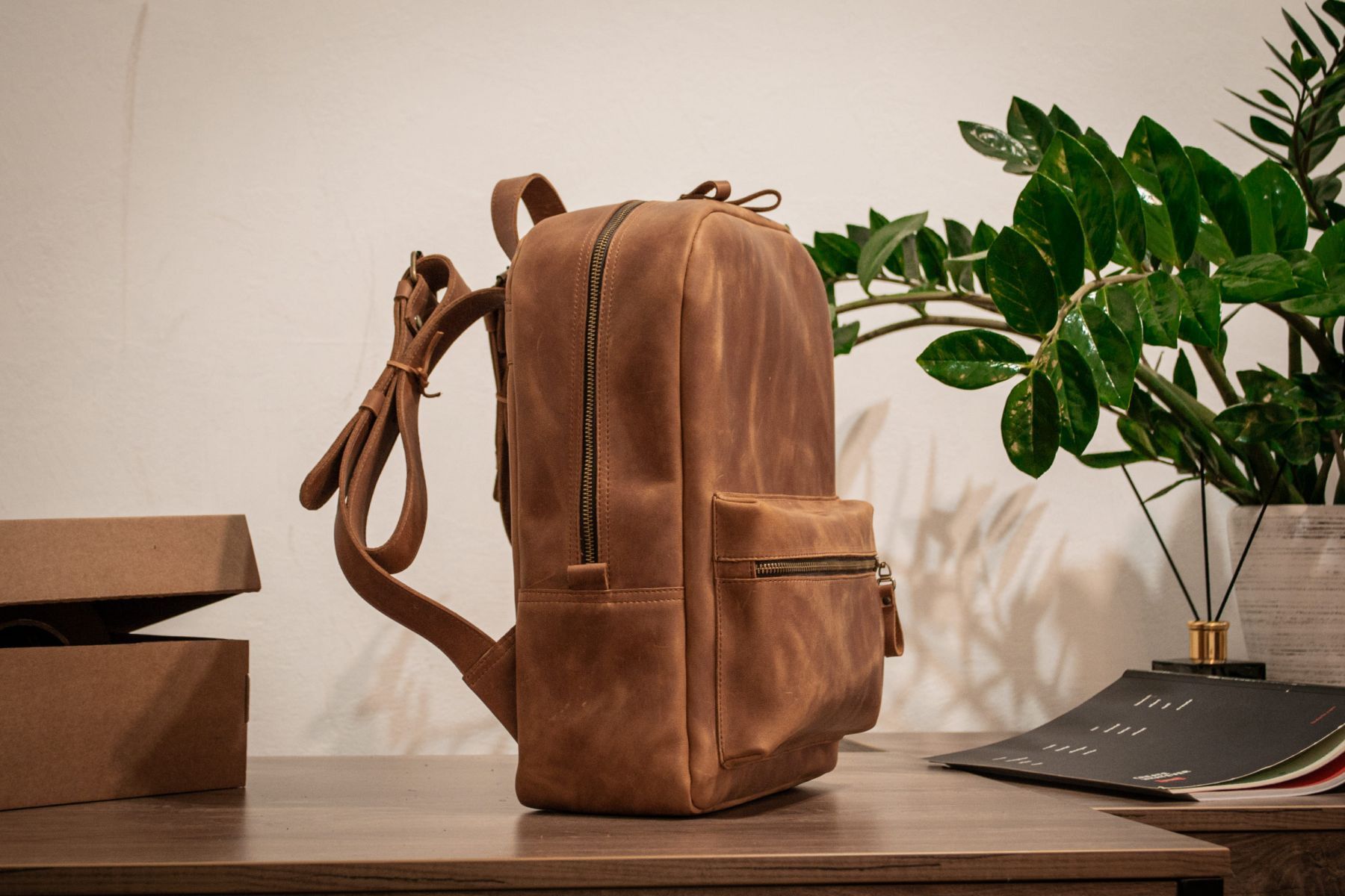 Handmade Leather Backpack. Genuine Vintage Leather CrazyHorse Size ONE SIZE - 4 Thumbnail