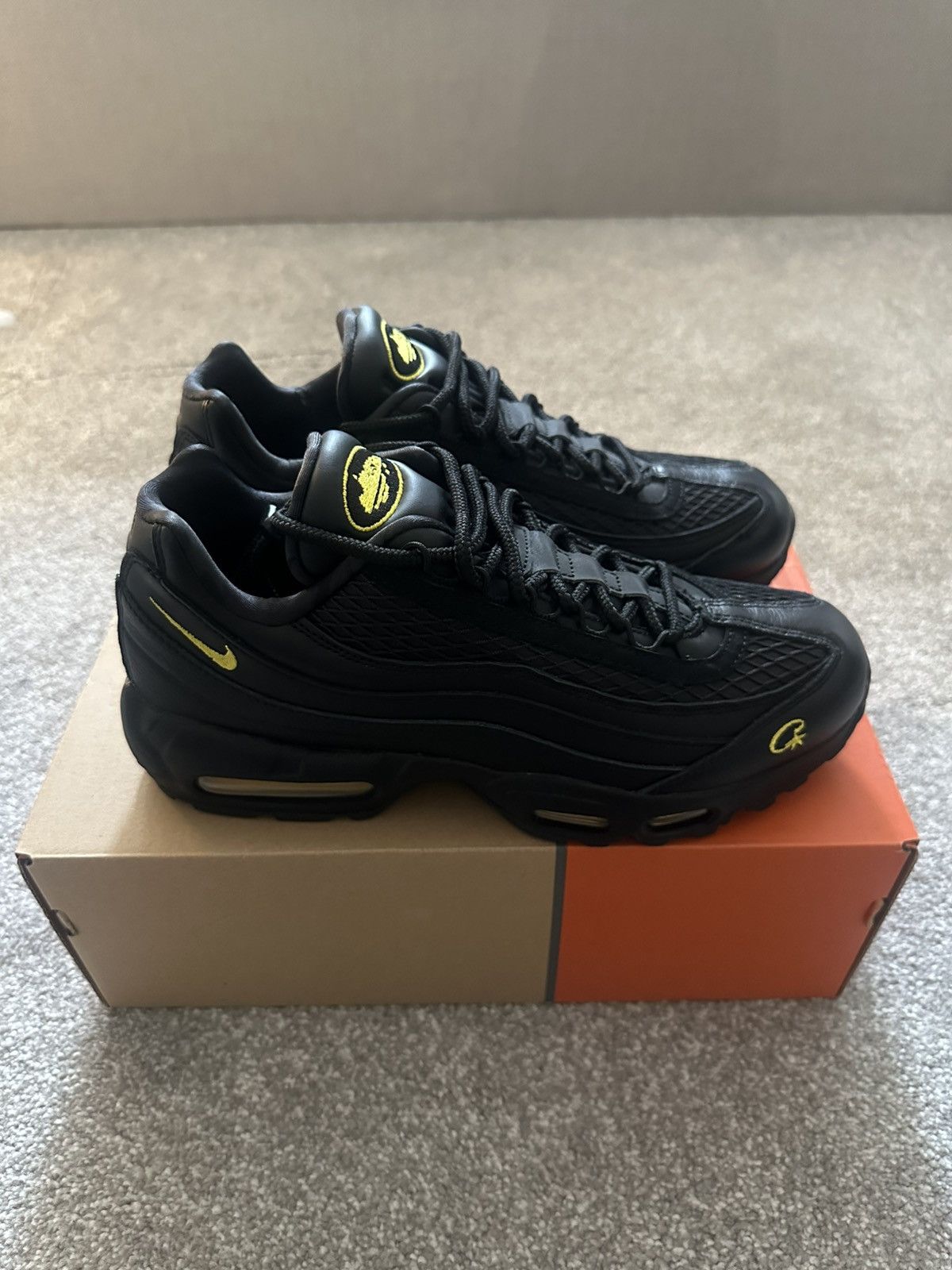 Nike Nike Air Max 95 Honey Black Size US 9 / EU 42 - 7 Thumbnail