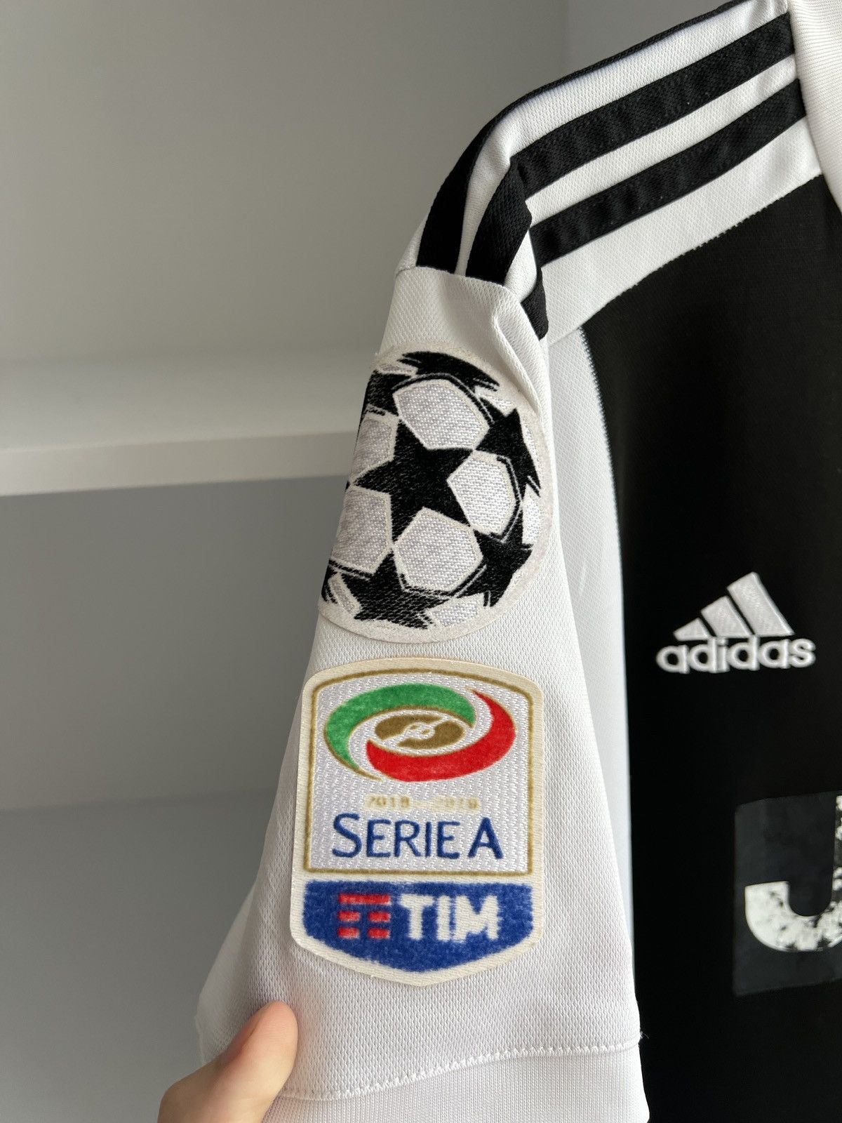 Adidas × Vintage Adidas Juventus Ronaldo 7 2018-19 Home Kit Soccer Jersey Size US XL / EU 56 / 4 - 16 Thumbnail