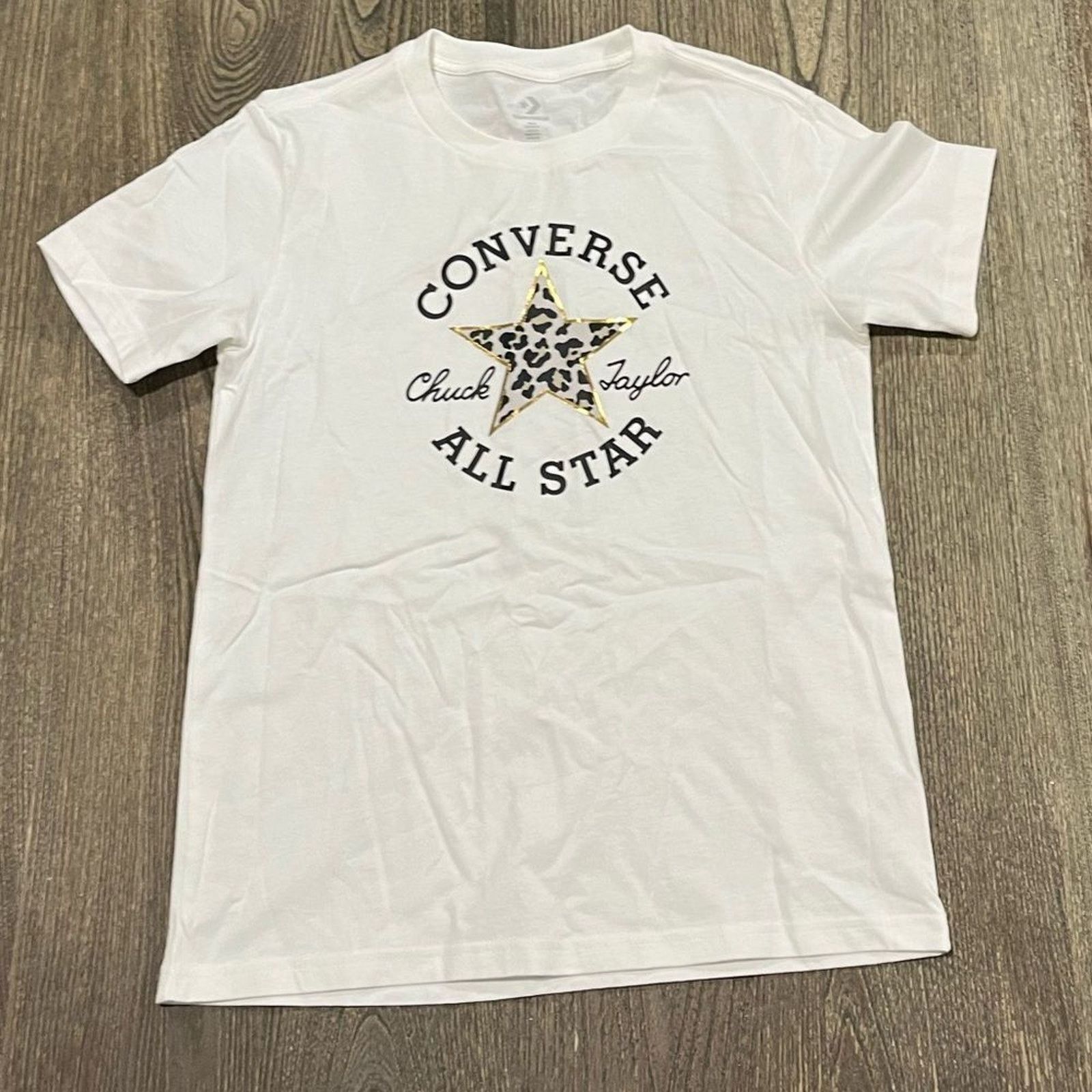 Converse NWOT Converse Leopard Chuck Taylor Patch T-Shirt White Small Size S / US 4 / IT 40 - 1 Thumbnail