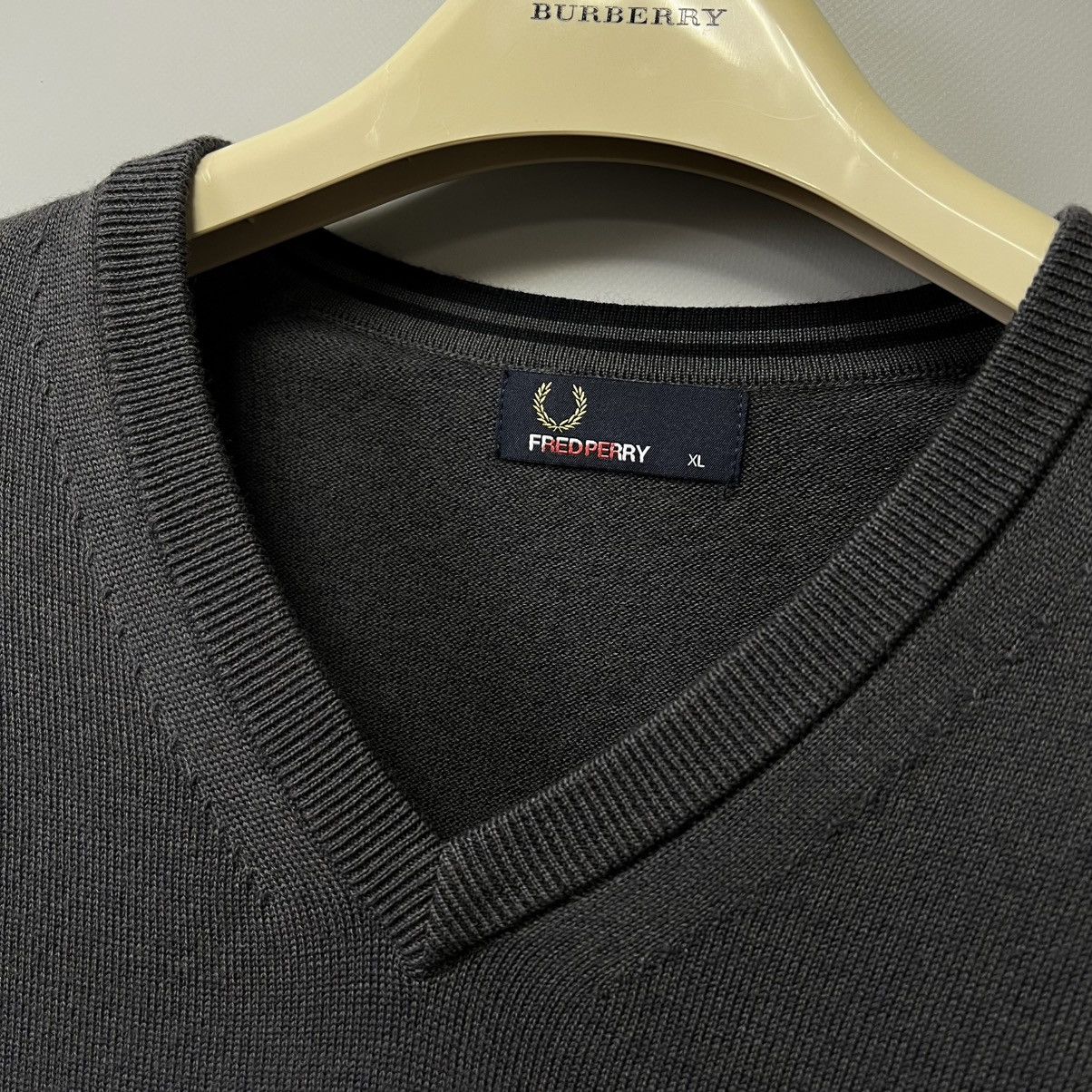 Fred Perry Fred Perry Merino Wool Vest y2k Size US XL / EU 56 / 4 - 4 Thumbnail