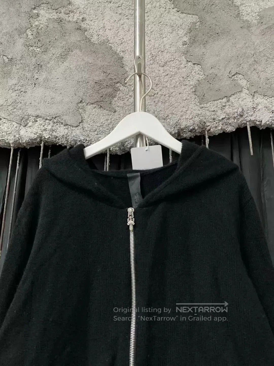 Chrome Hearts black cashmere leather cropped cardigan. Size US M / EU 48-50 / 2 - 3 Thumbnail