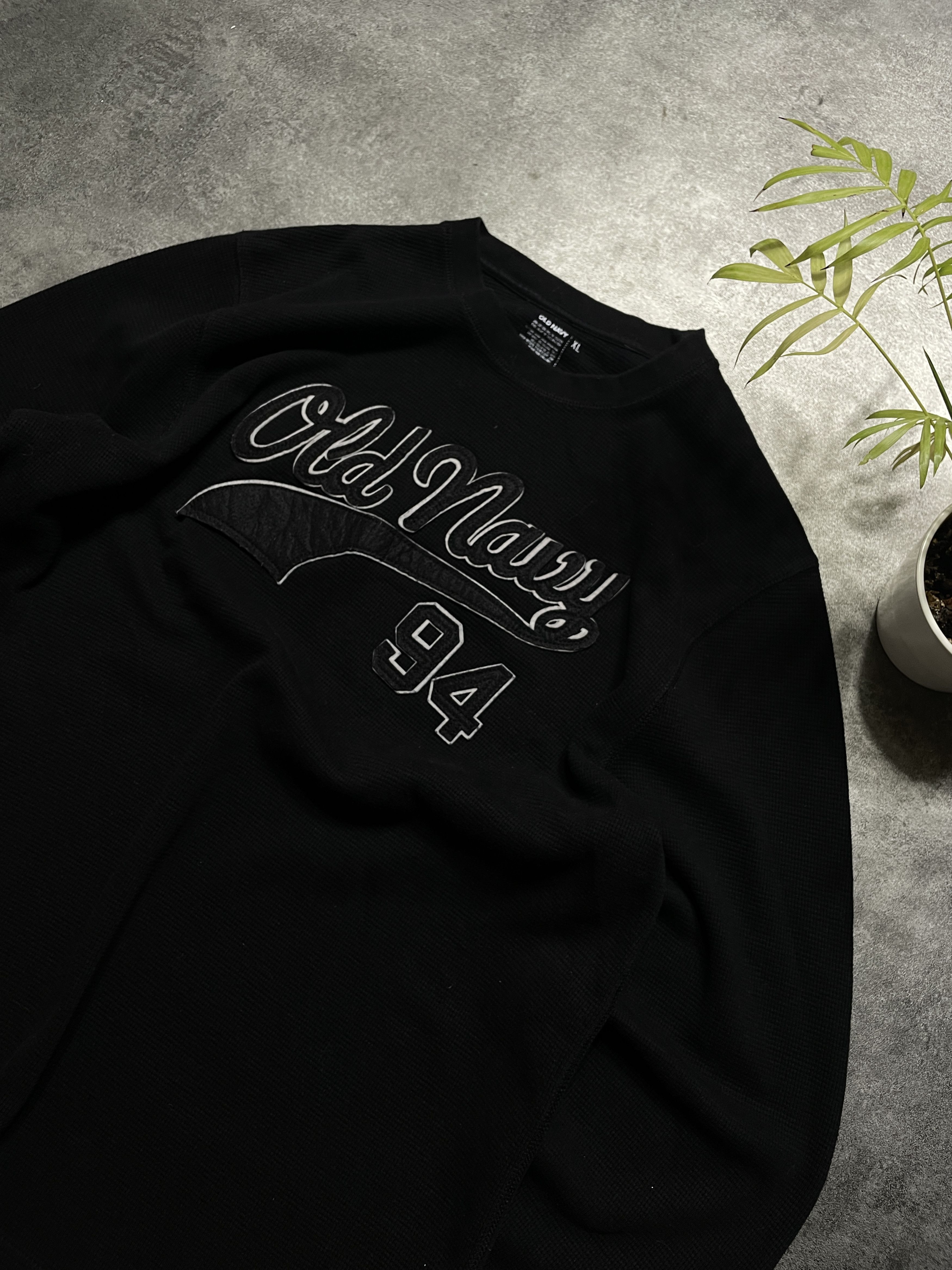 Old Navy RARE Old Navy Black Spellout Sweatshirt Crewneck Size US XL / EU 56 / 4 - 2 Thumbnail