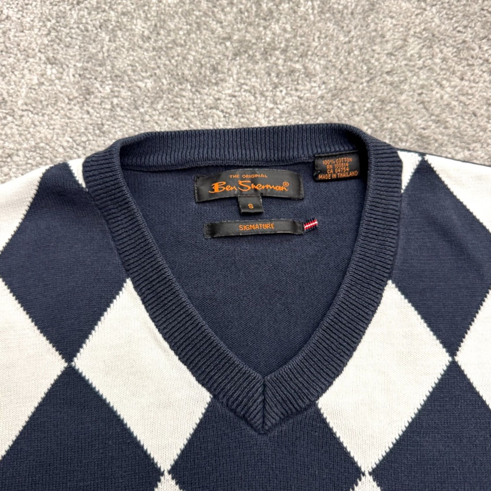 Ben Sherman Ben Sherman Signature Argyle V-Neck Pullover Sweater Mens Small Navy Blue White Size US S / EU 44-46 / 1 - 3 Thumbnail