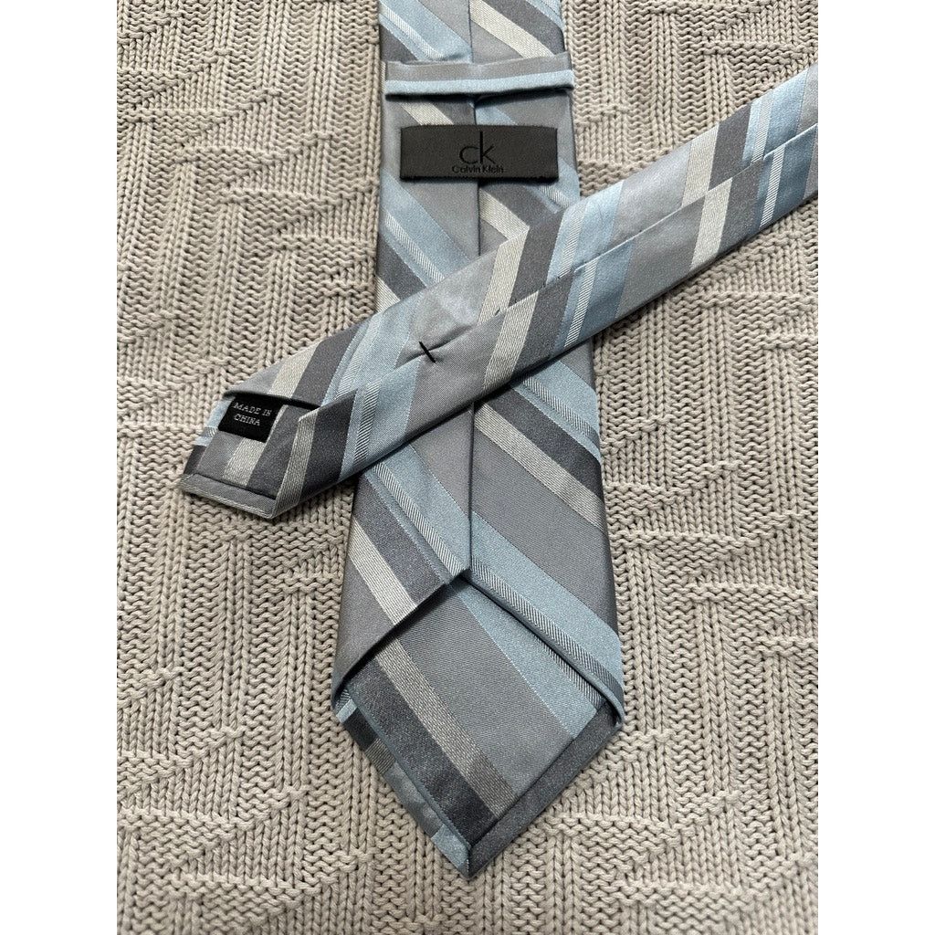 Calvin Klein Calvin Klein silver striped silk tie Size ONE SIZE - 2 Thumbnail