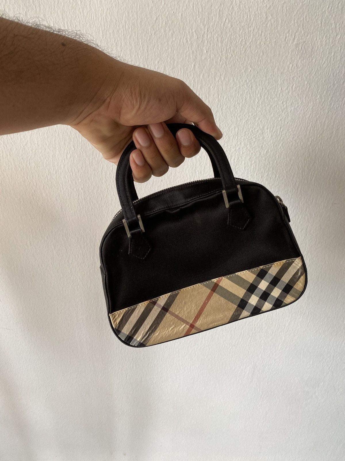 Burberry Vintage Burberry Mini Bag Size ONE SIZE - 3 Thumbnail