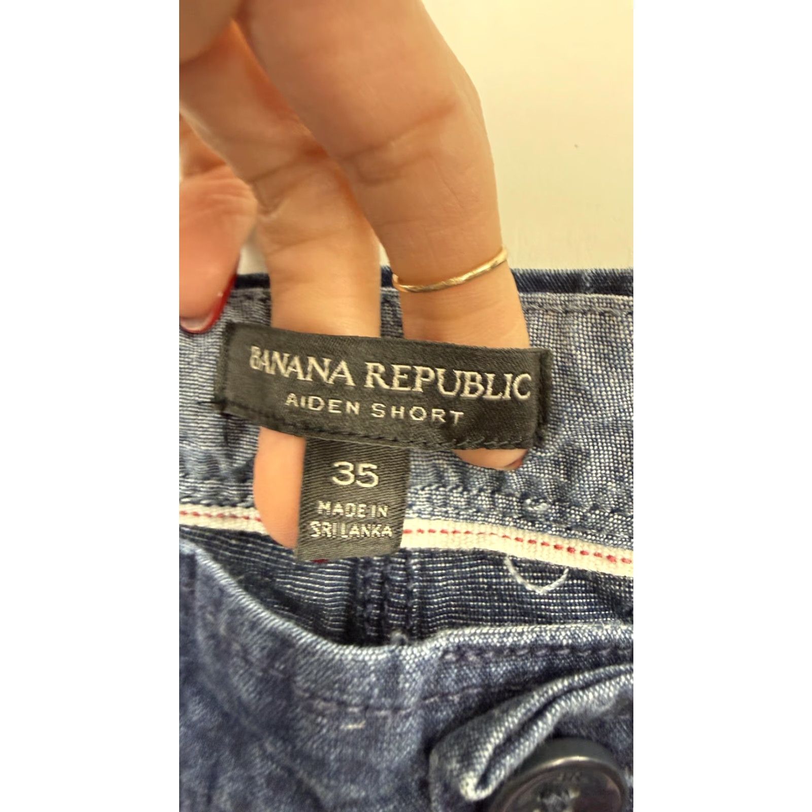 Banana Republic Banana Republic Shorts Mens 35 Blue Striped Chino Aiden Short 9 Inseam Cotton Denim? Size US 35 - 5 Thumbnail