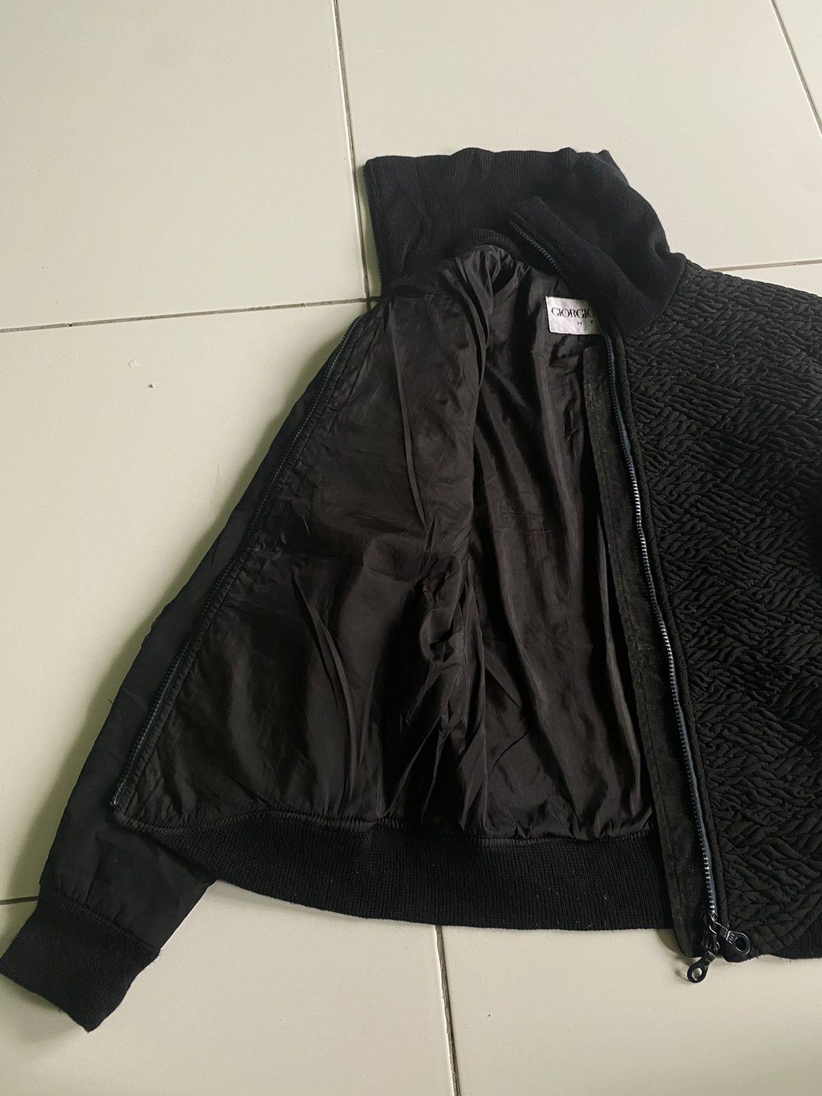 Giorgio Armani Giorgio Armani Neve Quilted pullover zip up Black Jackets Size M / US 6-8 / IT 42-44 - 5 Thumbnail