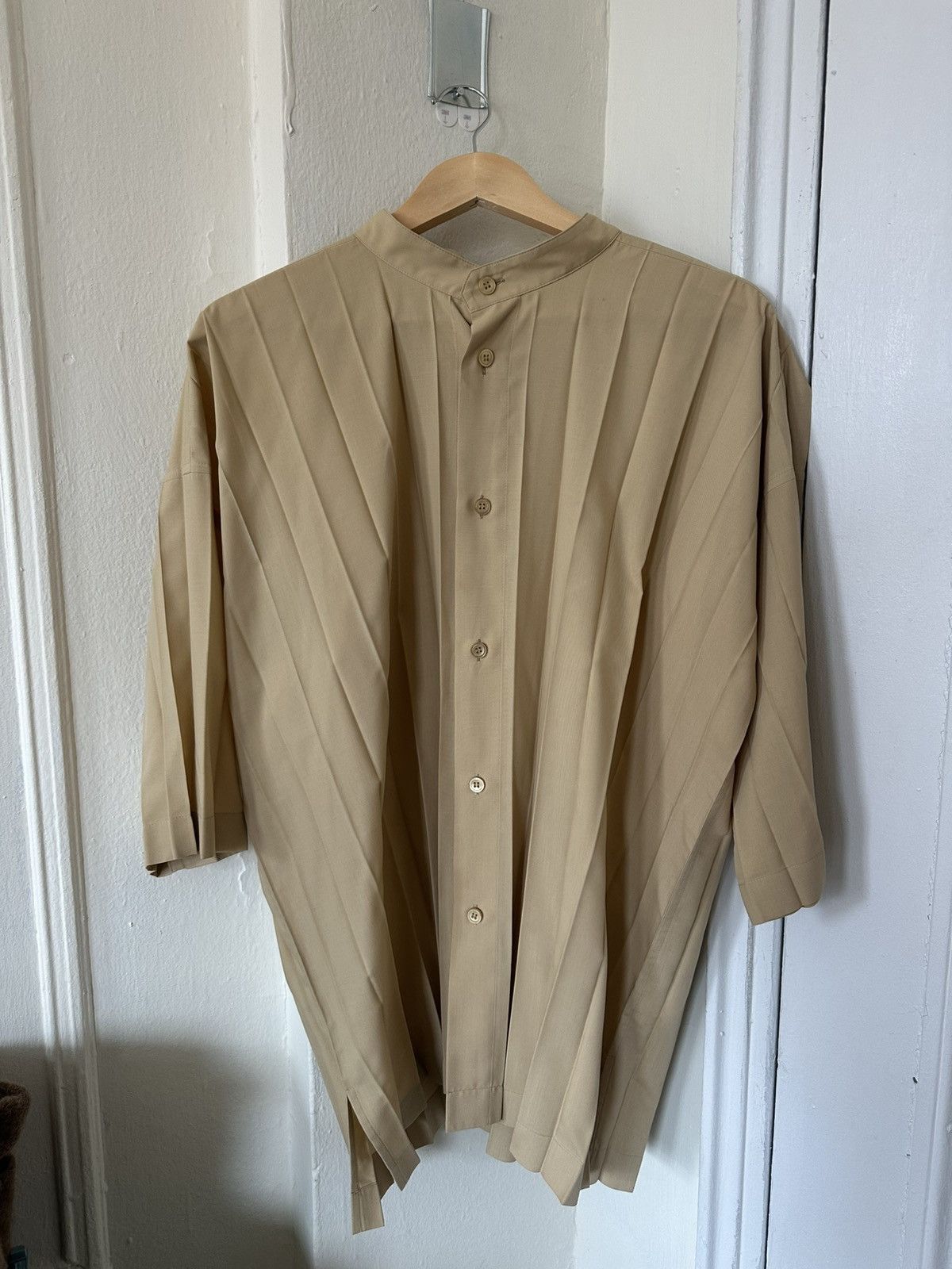 Homme Plisse Issey Miyake Short-Sleeved Edge Shirt Size US L / EU 52-54 / 3 - 1 Thumbnail