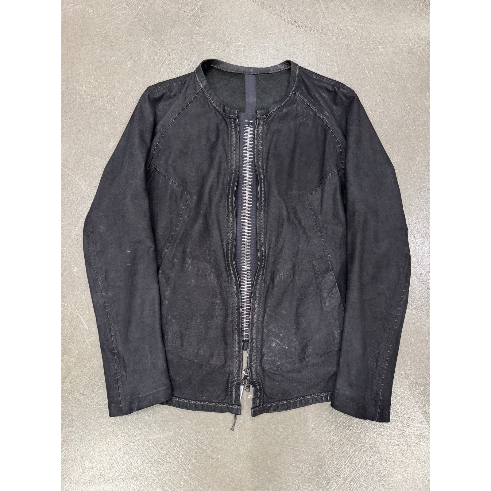 Isaac Sellam Experience Isaac Sellam artisanal metal spine leather jacket Size US S / EU 44-46 / 1 - 1 Thumbnail