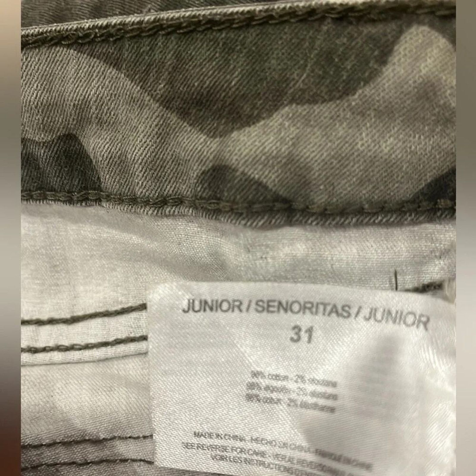 William Rast William Rast cropped skinny camo cargo pants, junior size 31 Size 31" - 11 Thumbnail