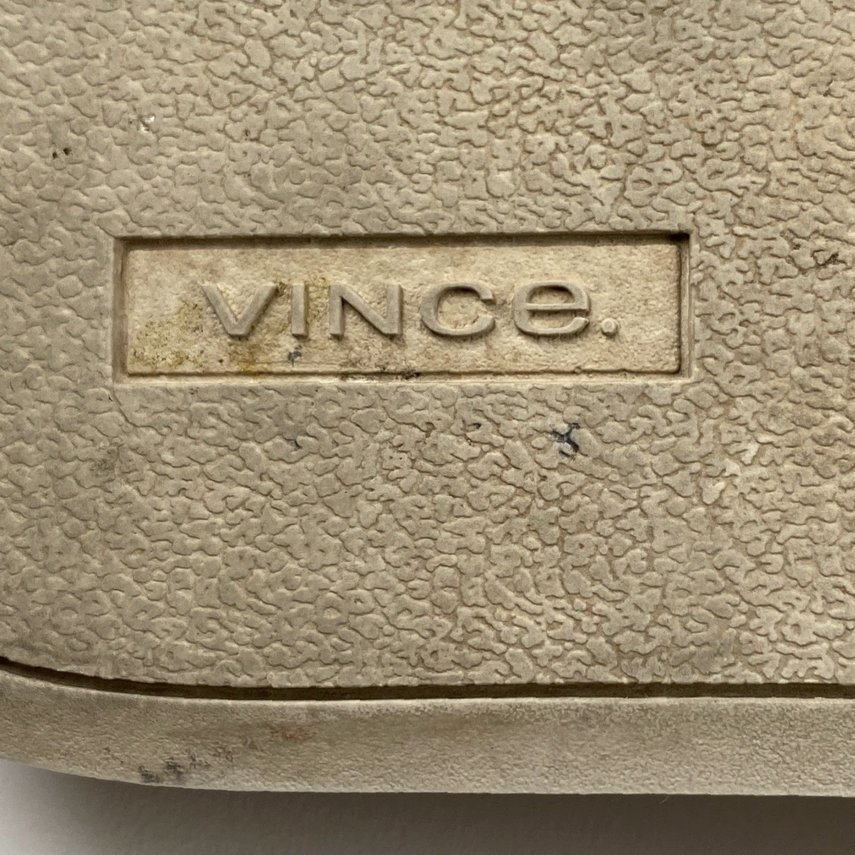 Vince Vince Womens Gabi Sneakers US 7M Eur 37 Beige Leather Size US 7 / IT 37 - 6 Thumbnail