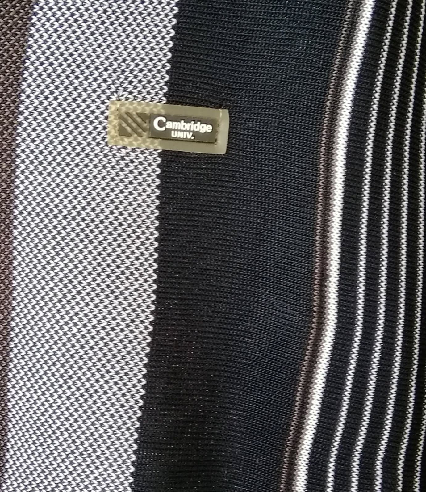 Vintage University of Cambridge Licensed Knit Polyester Shirt Size US M / EU 48-50 / 2 - 2 Thumbnail