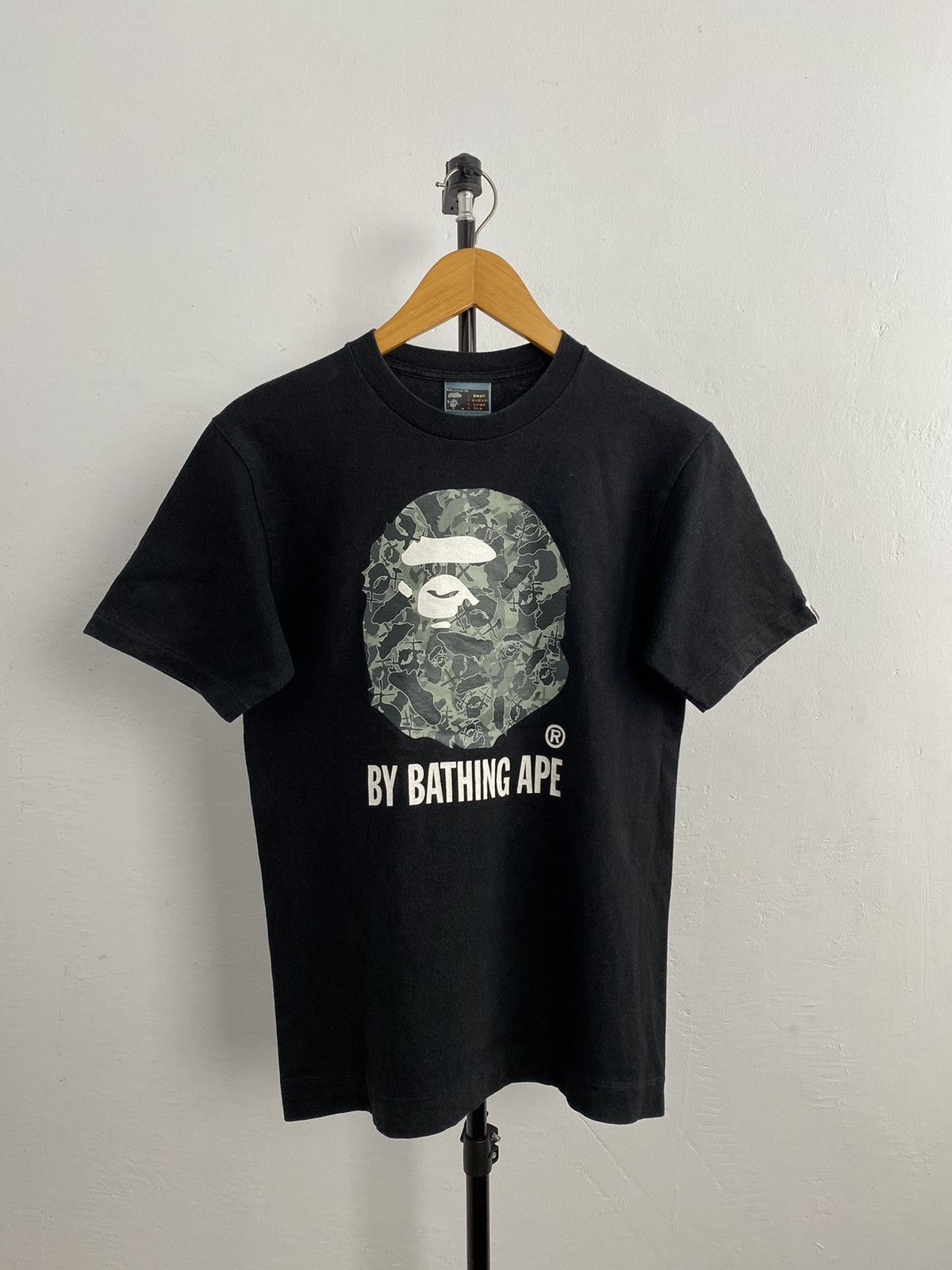Bape × Kaws × Nigo bape x kaws Size US S / EU 44-46 / 1 - 1 Thumbnail