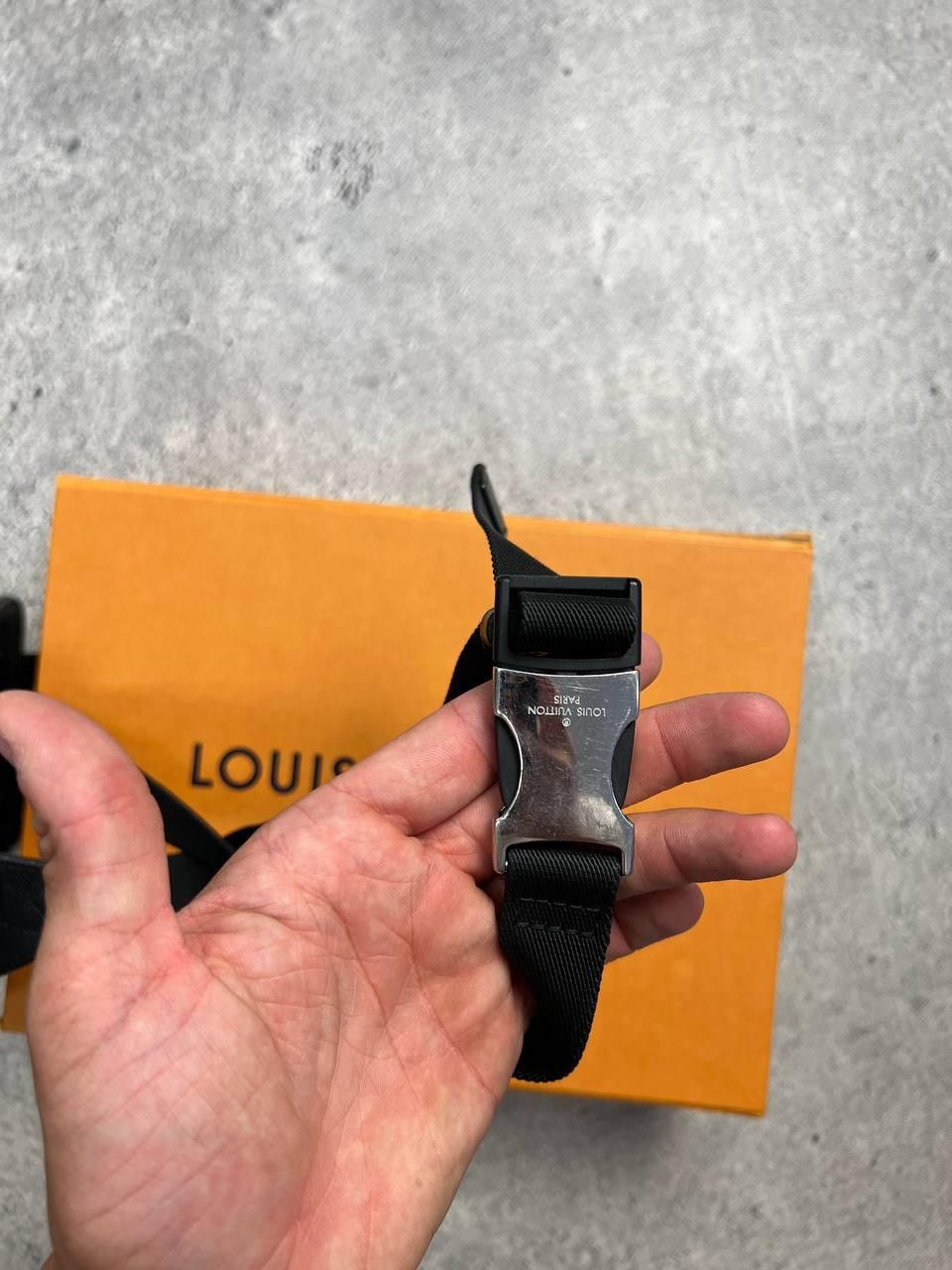 Louis Vuitton Louis Vuitton Outdoor Bumbag Size ONE SIZE - 6 Thumbnail