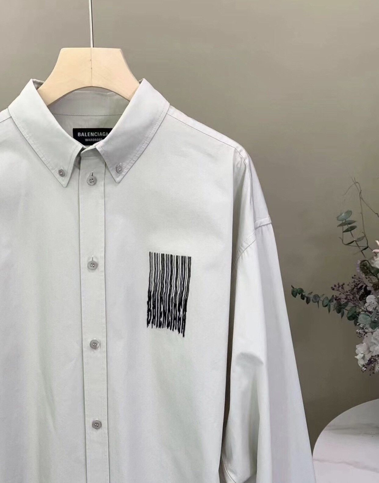 Balenciaga Balenciaga Waterfall Embroidered Logo Shirt2412-Nextarrow Size US M / EU 48-50 / 2 - 8 Thumbnail
