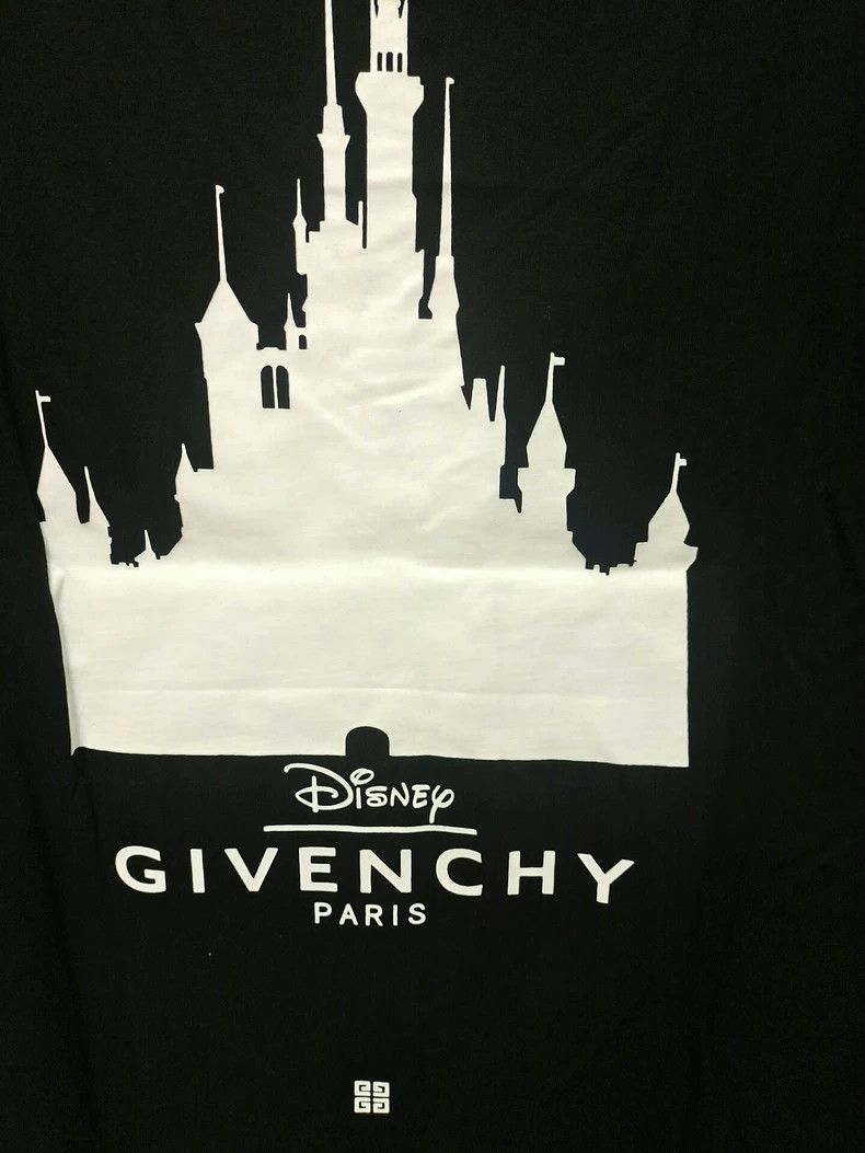 Givenchy Givenchy 23 New Disney Joint Edition Long Eared Rabbit Cas Size US M / EU 48-50 / 2 - 3 Thumbnail