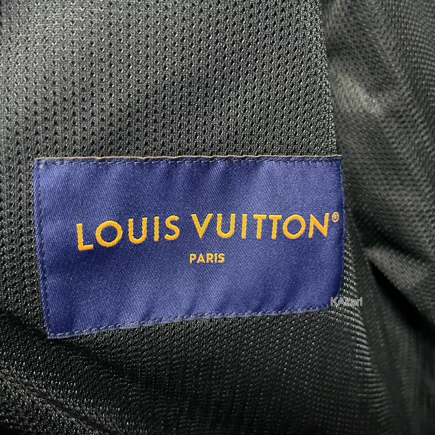 Louis Vuitton Louis Vuitton Black Logo Zip Hoodie Size US L / EU 52-54 / 3 - 4 Thumbnail