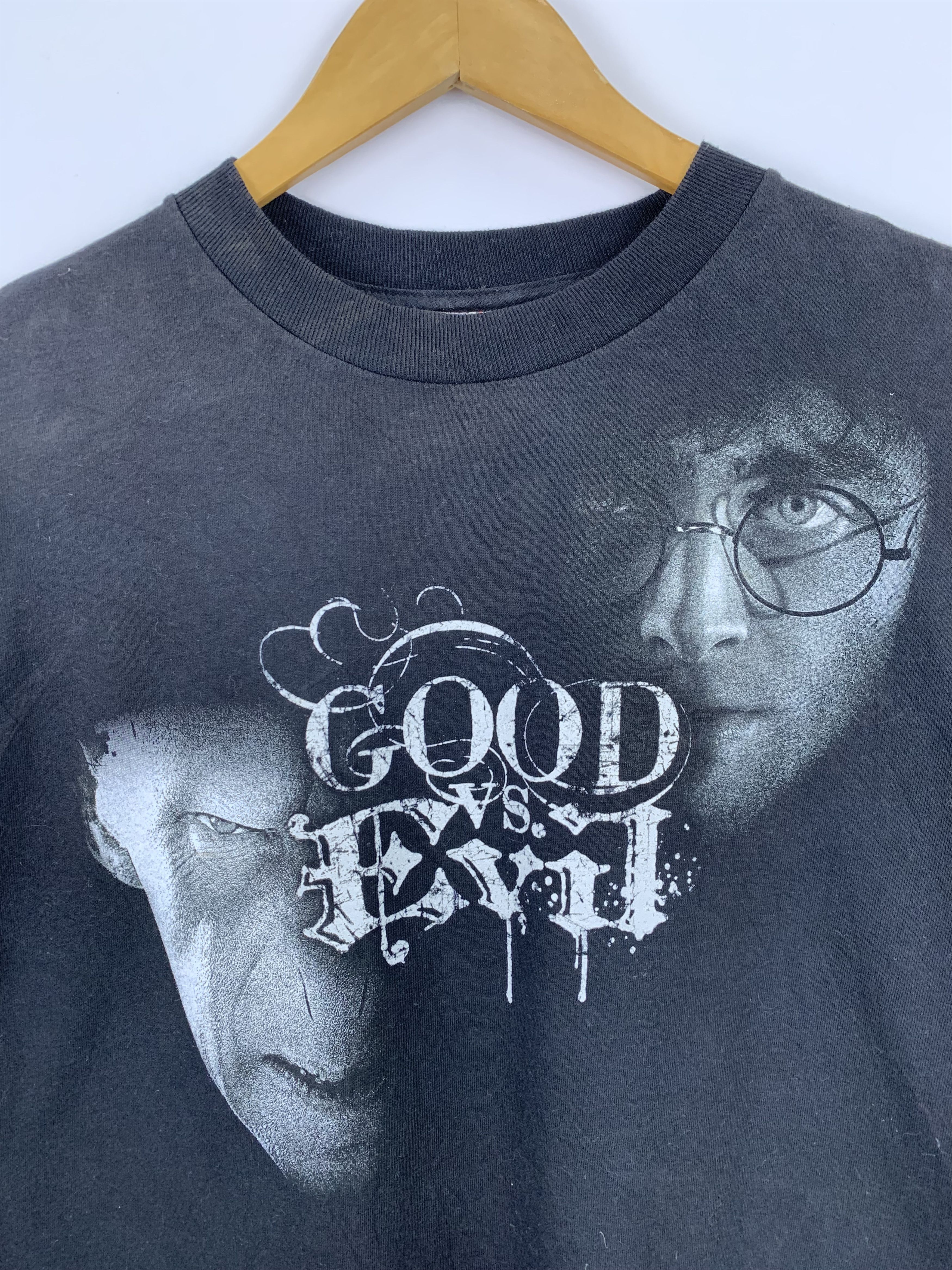 Other Vintage Harry Potter Good Evil Movie T Shirt TA0265 Size US M / EU 48-50 / 2 - 9 Thumbnail