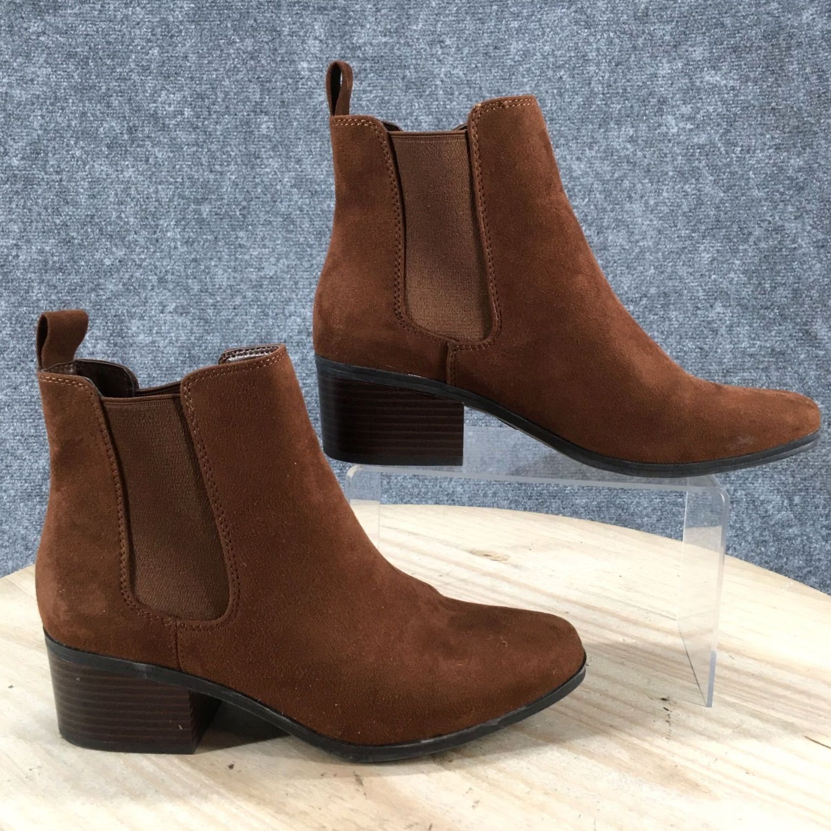 Vintage A New Day Boots Womens 7 Chelsea Pull On Ankle Bootie Brown Fabric Heels Casual Size US 7 / IT 37 - 2 Thumbnail