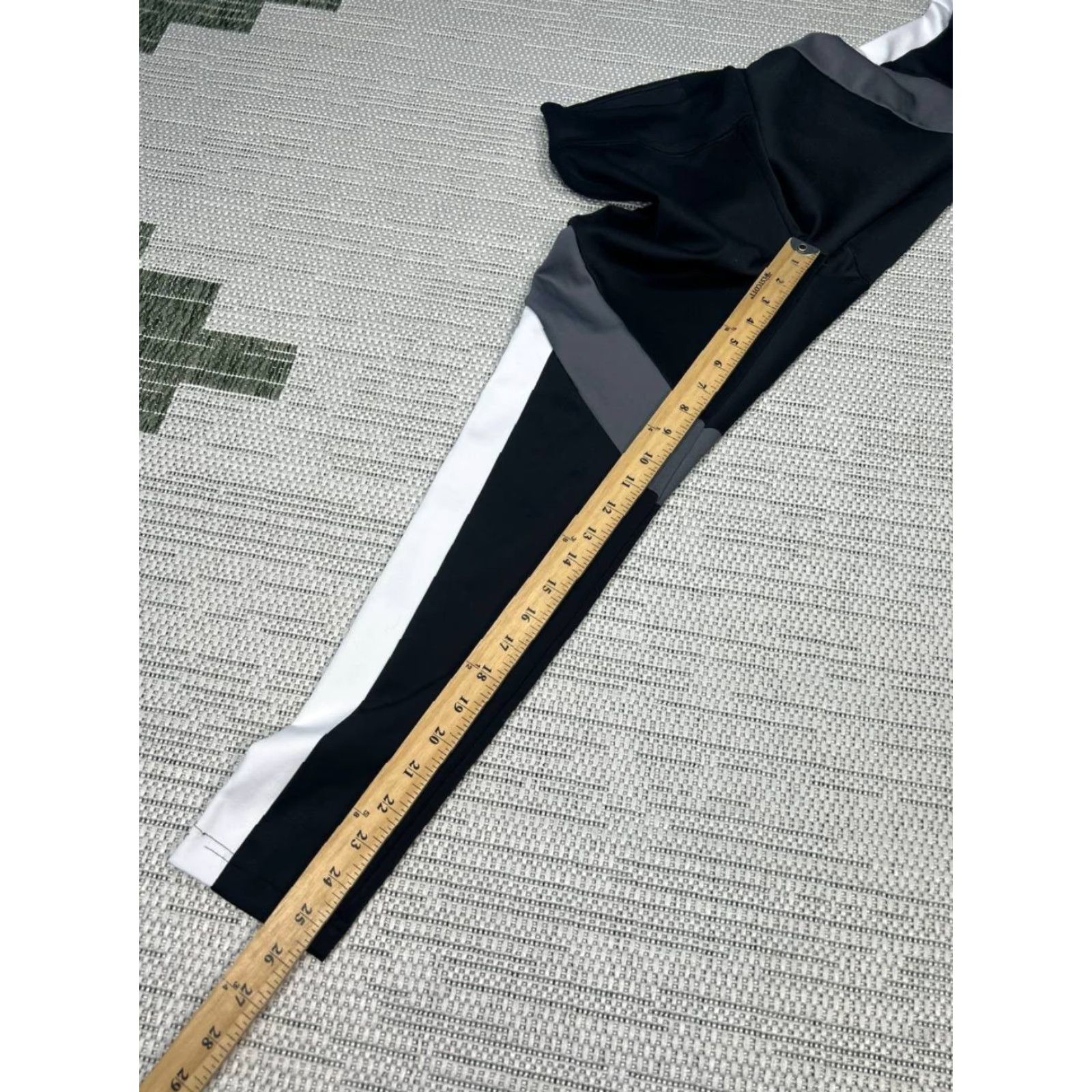 Adidas Adidas Leggings Womens Small Black Aeroready Logo Mid Rise Athleisure Training Size 28" / US 6 / IT 42 - 3 Thumbnail