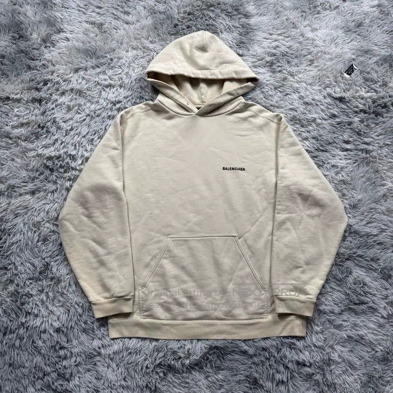 Balenciaga Balenciaga Back label hoodie Size US S / EU 44-46 / 1 - 1 Thumbnail